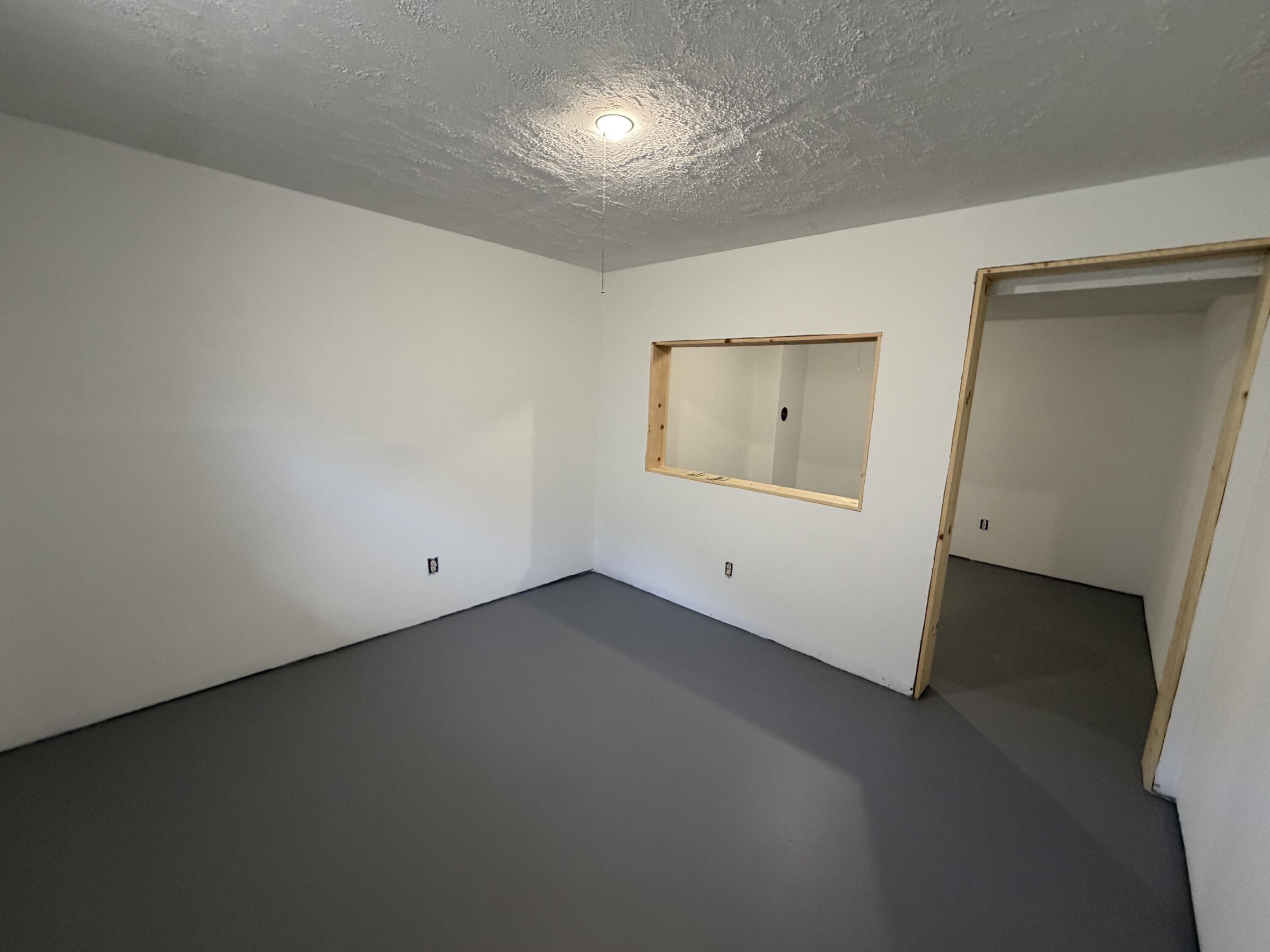 21 Lloyd, North Lewisburg, Ohio 43060