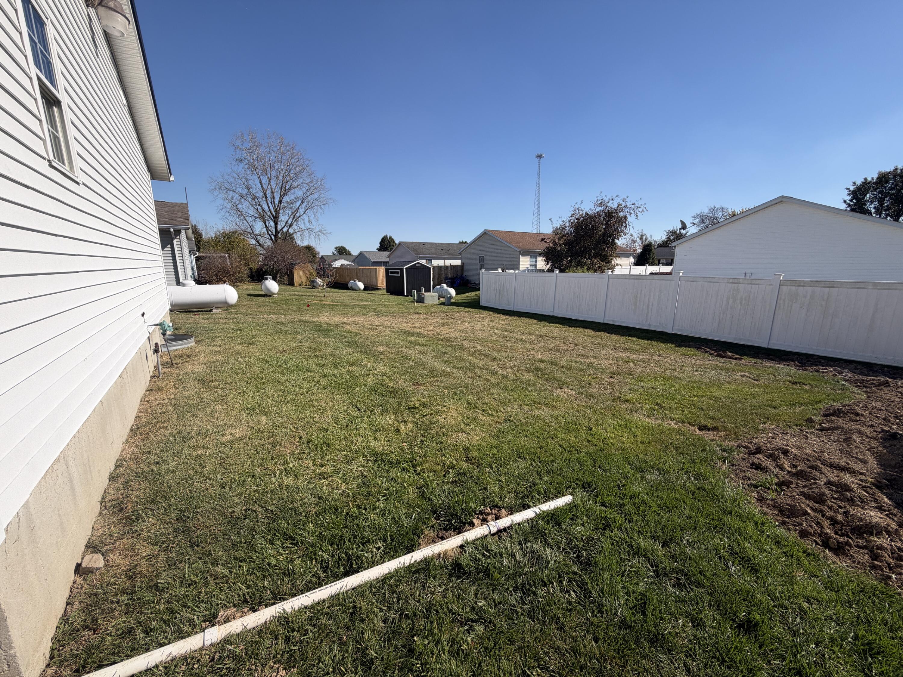 21 Lloyd, North Lewisburg, Ohio 43060