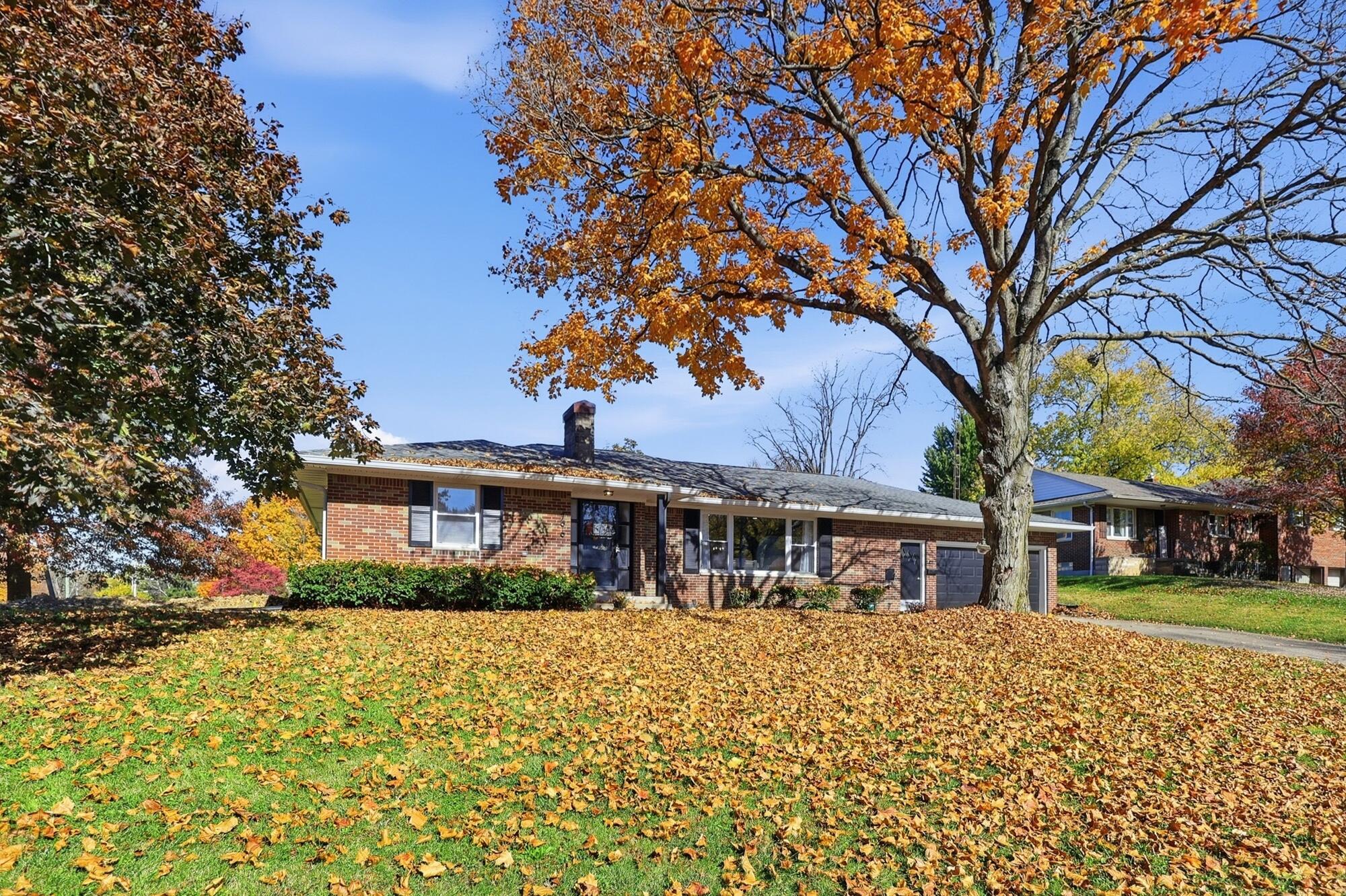 796 Broadmoor, Springfield, Ohio 45504