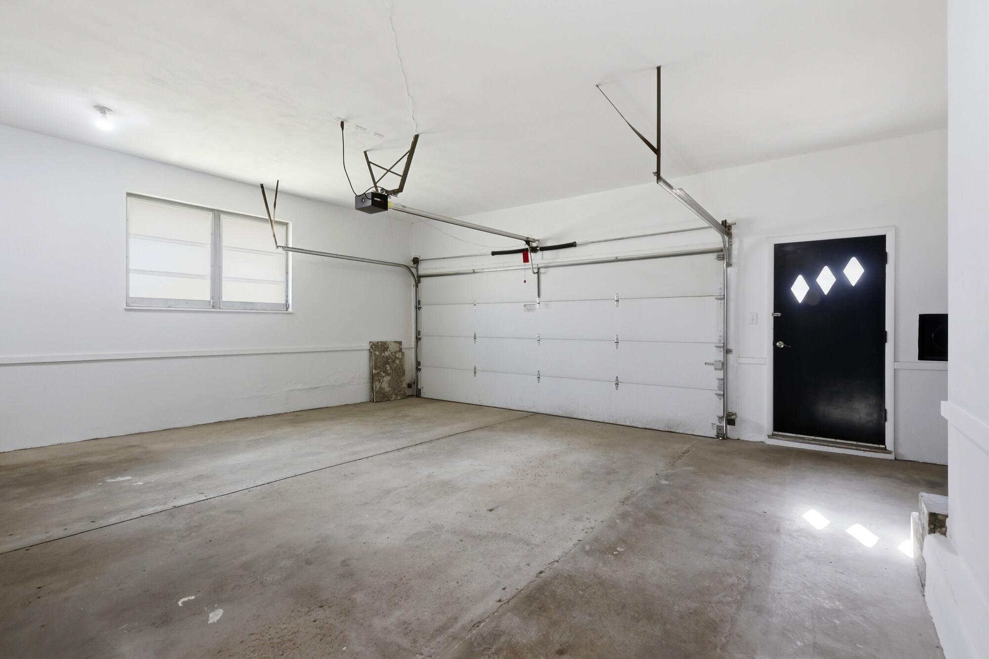 796 Broadmoor, Springfield, Ohio 45504