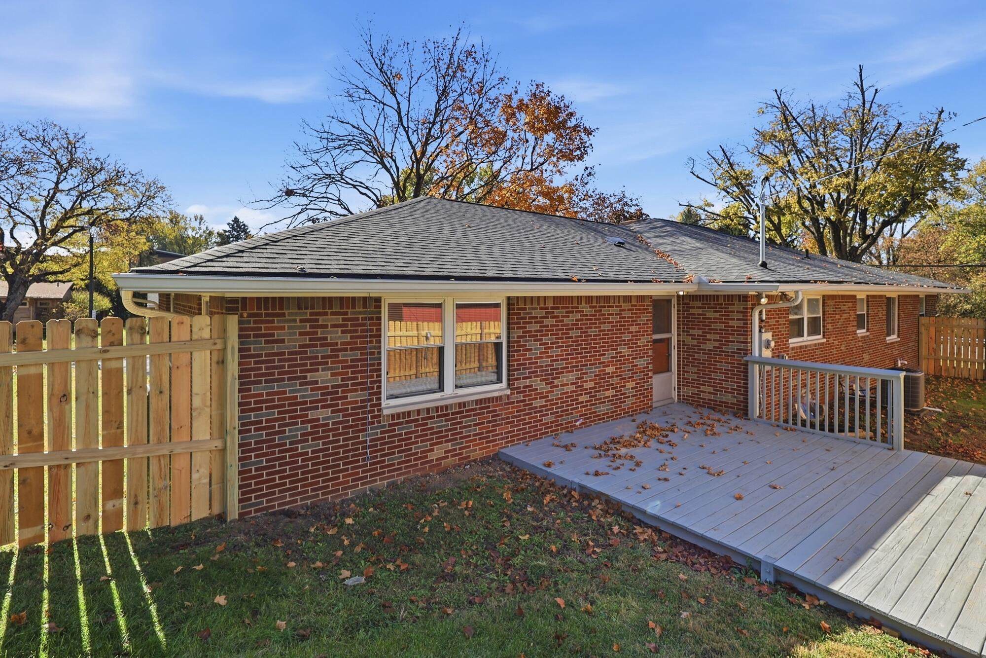 796 Broadmoor, Springfield, Ohio 45504