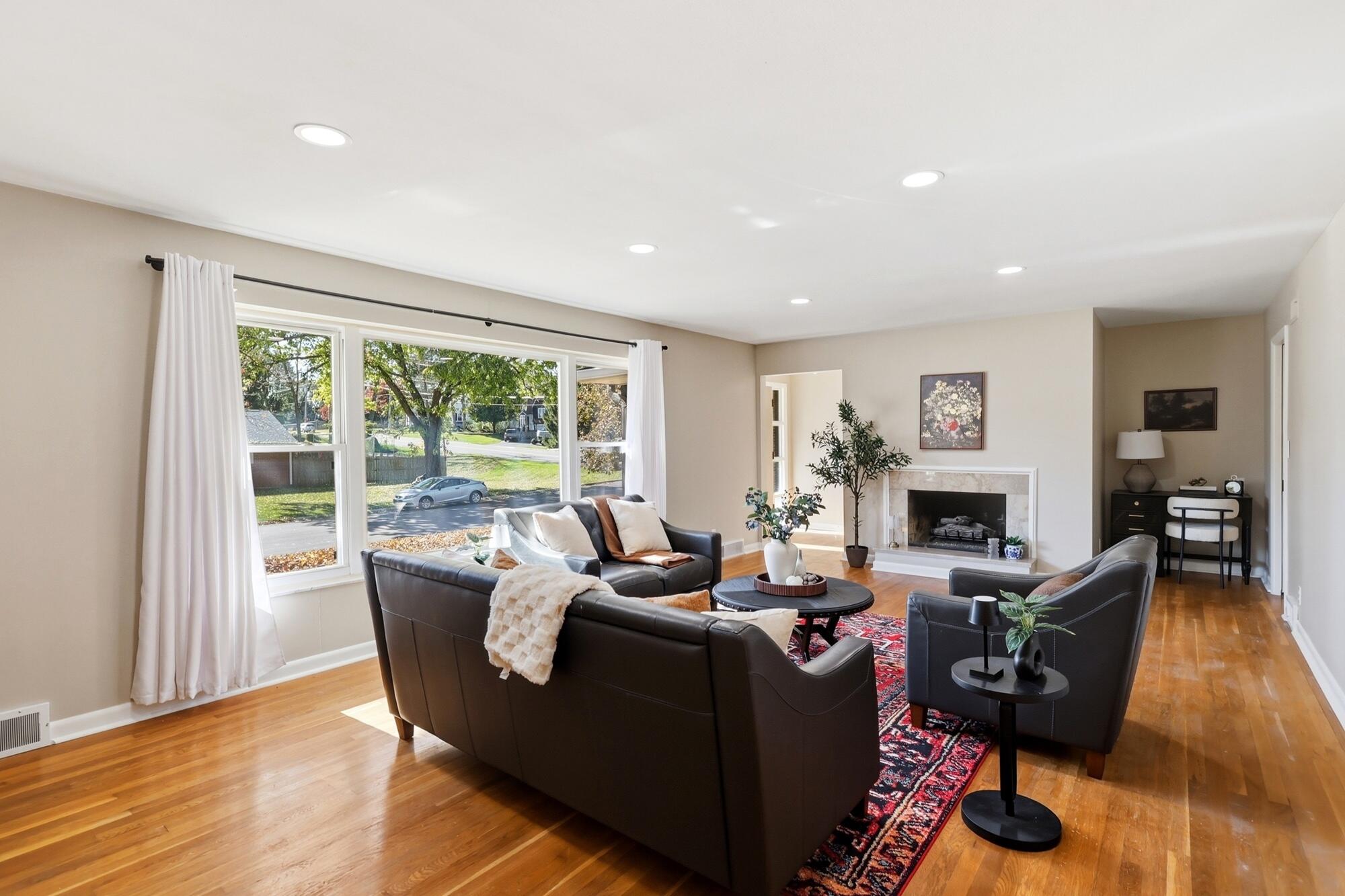 796 Broadmoor, Springfield, Ohio 45504
