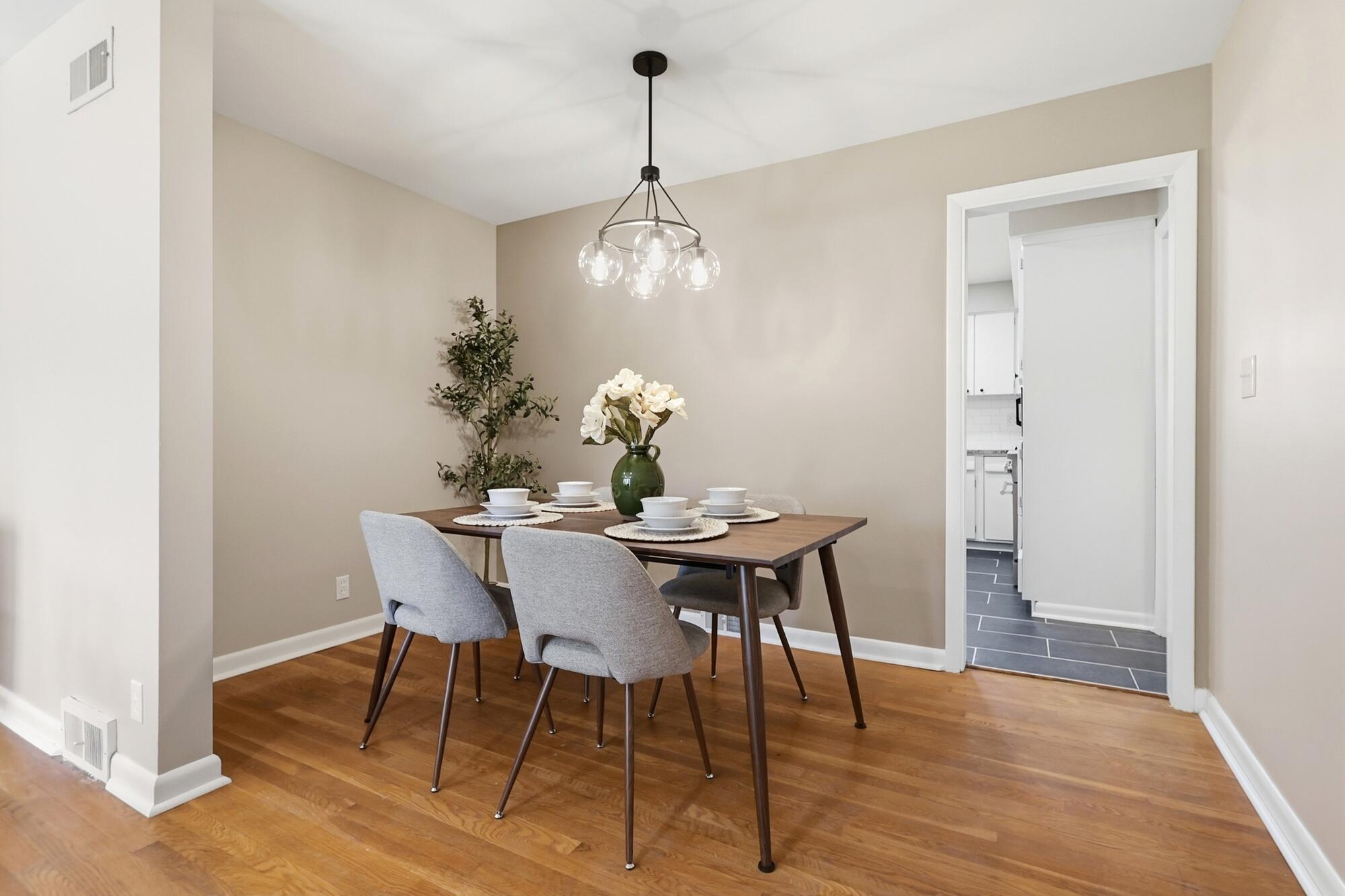 796 Broadmoor, Springfield, Ohio 45504