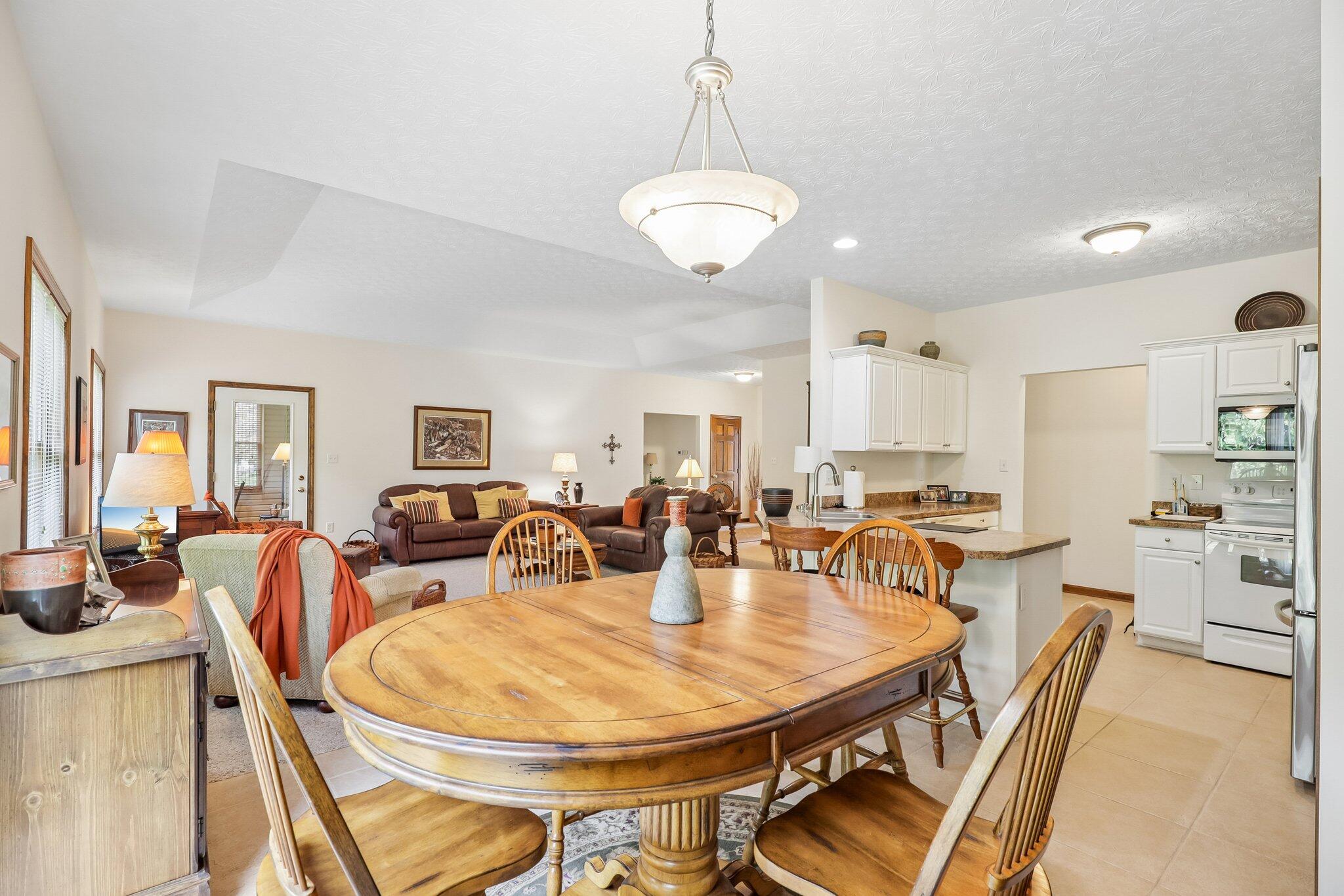 2540 Chamomile, Troy, Ohio 45373