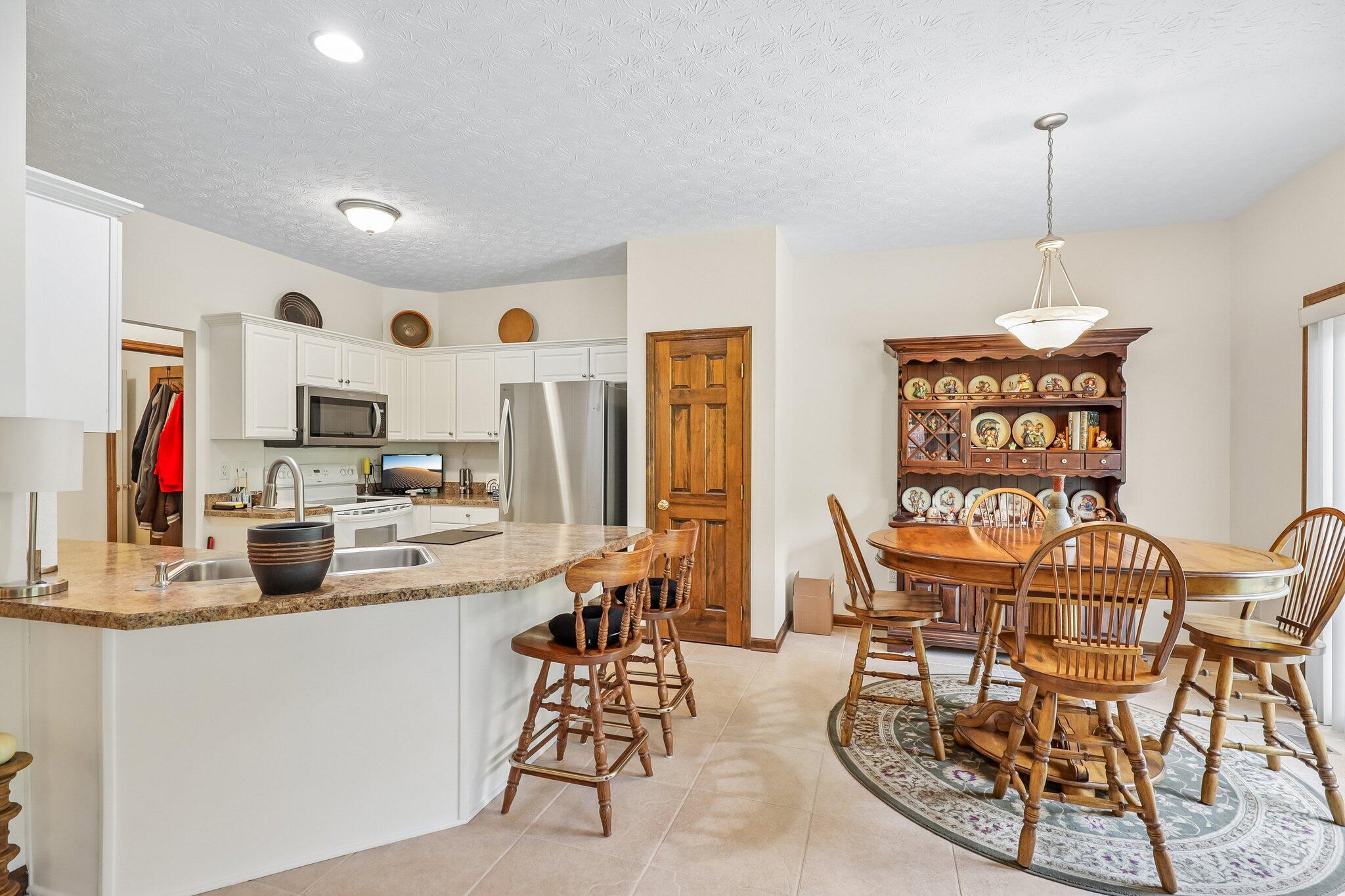 2540 Chamomile, Troy, Ohio 45373