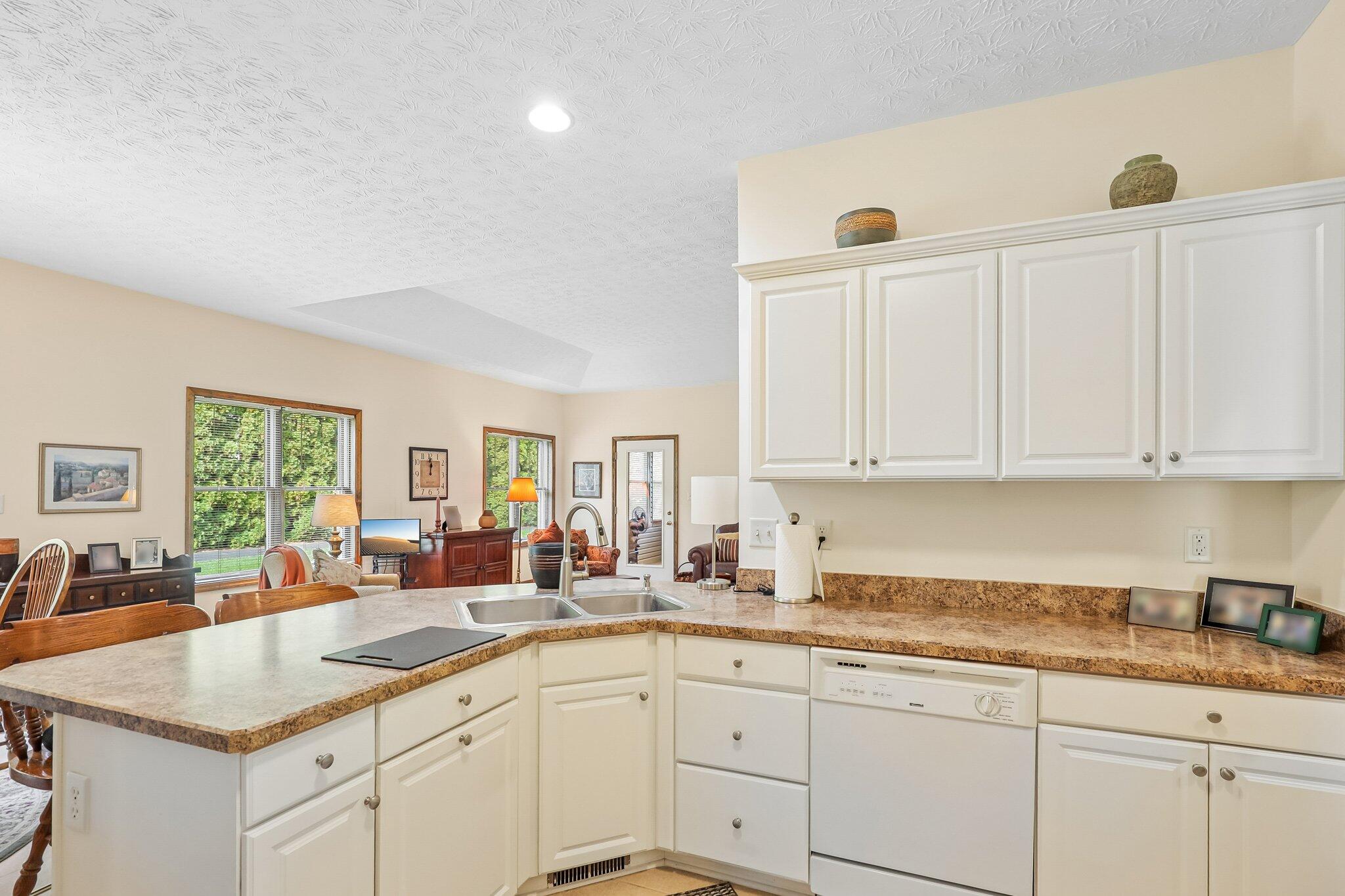 2540 Chamomile, Troy, Ohio 45373