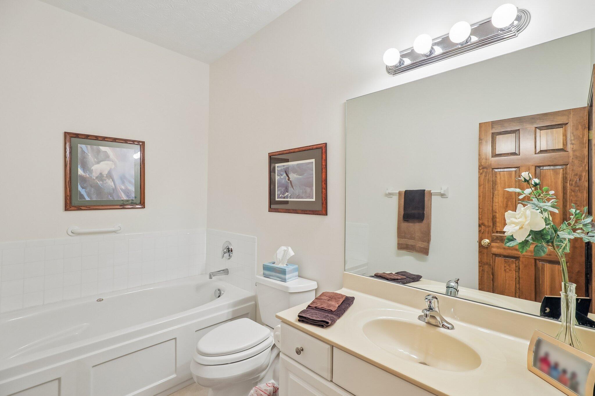 2540 Chamomile, Troy, Ohio 45373