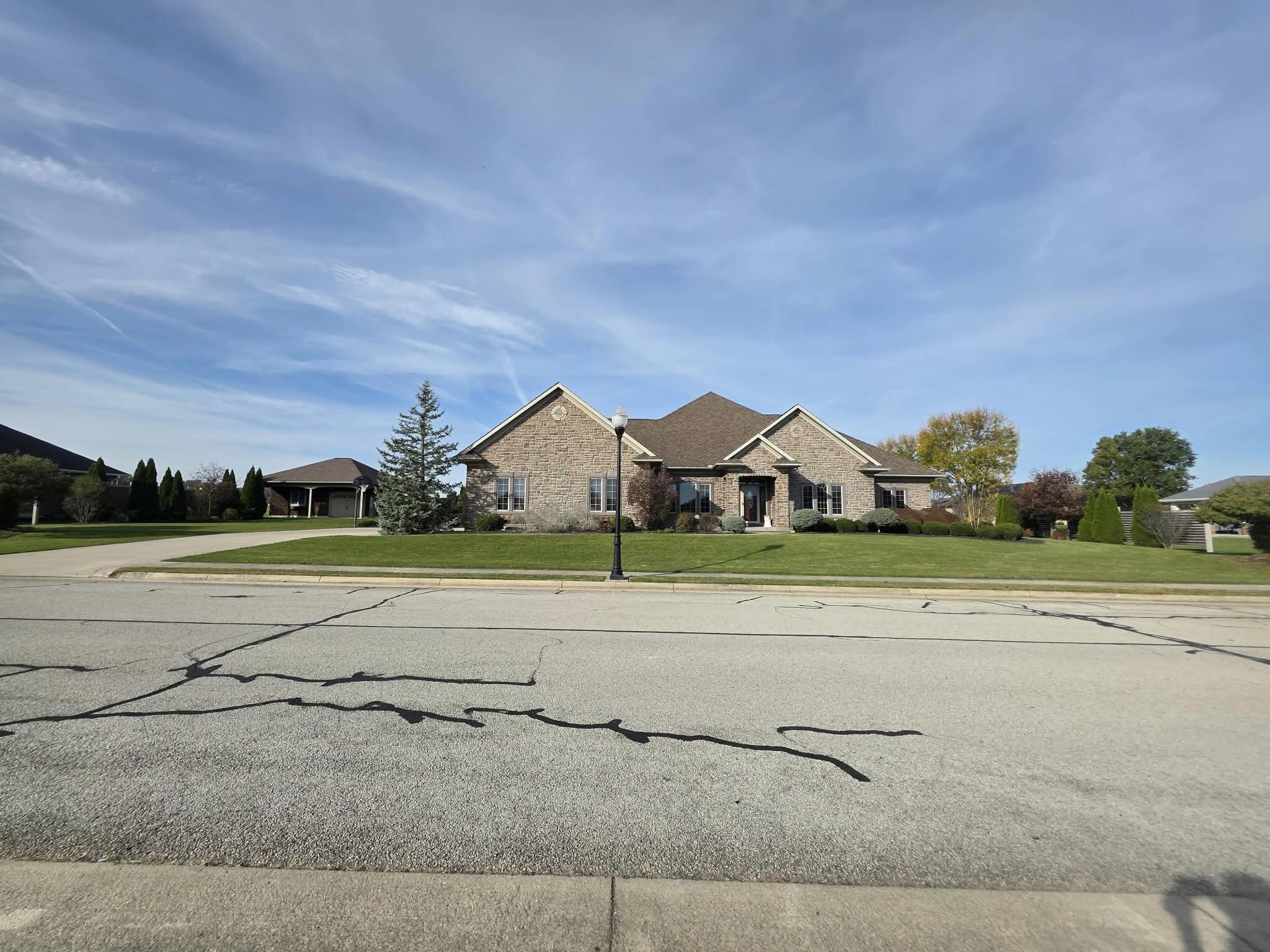 432 Hickory, Saint Henry, Ohio 45883