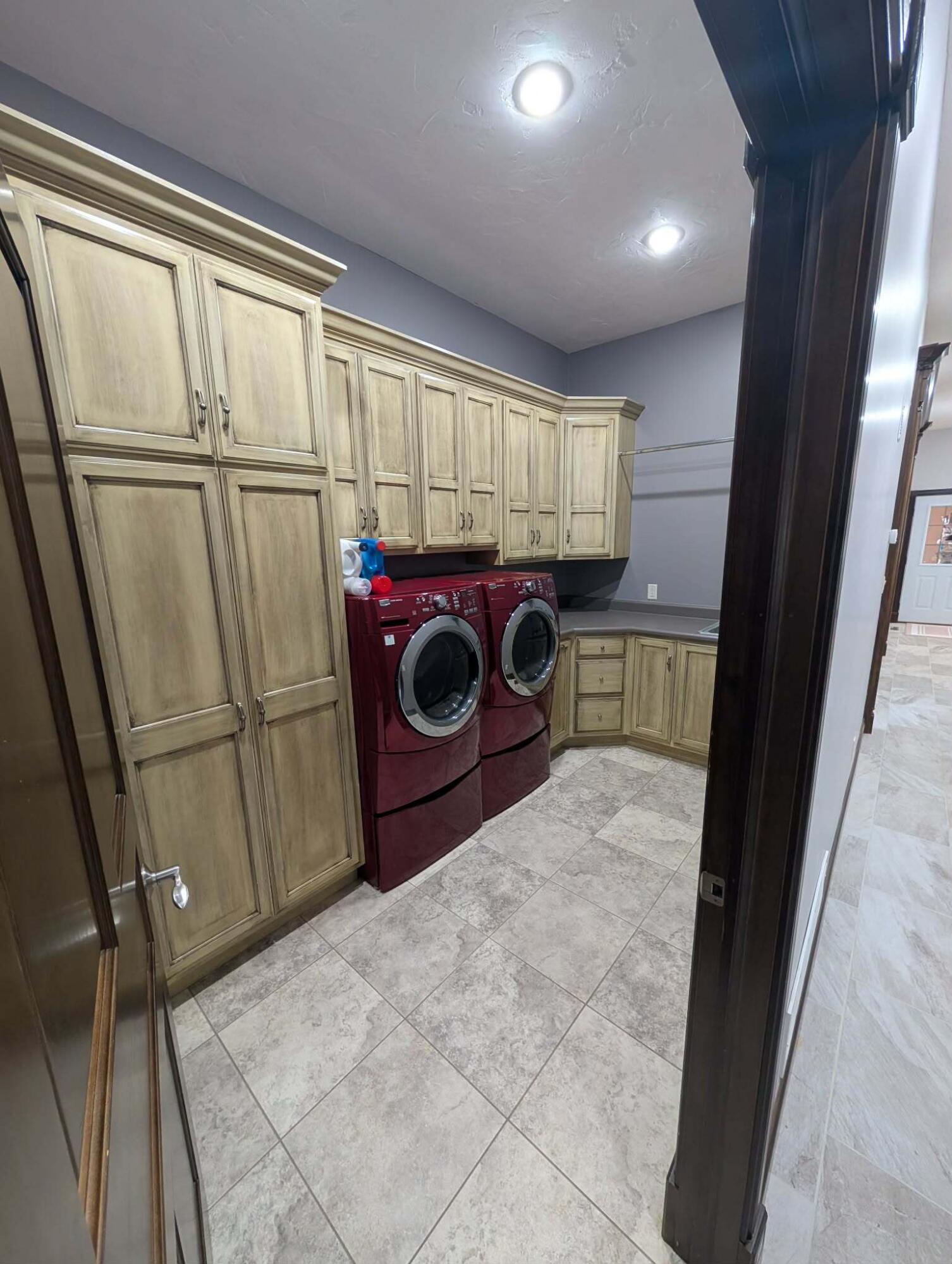 432 Hickory, Saint Henry, Ohio 45883