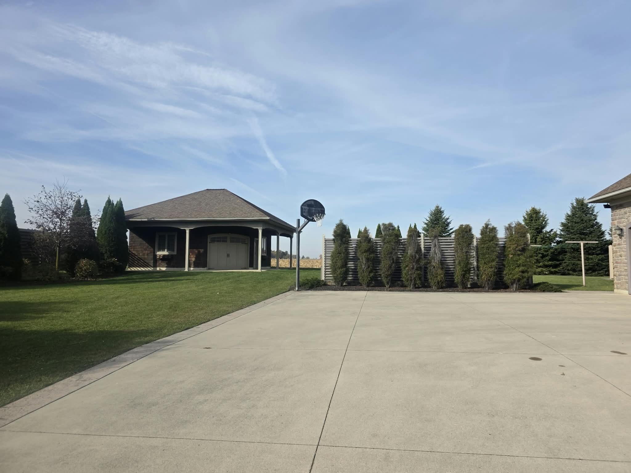 432 Hickory, Saint Henry, Ohio 45883