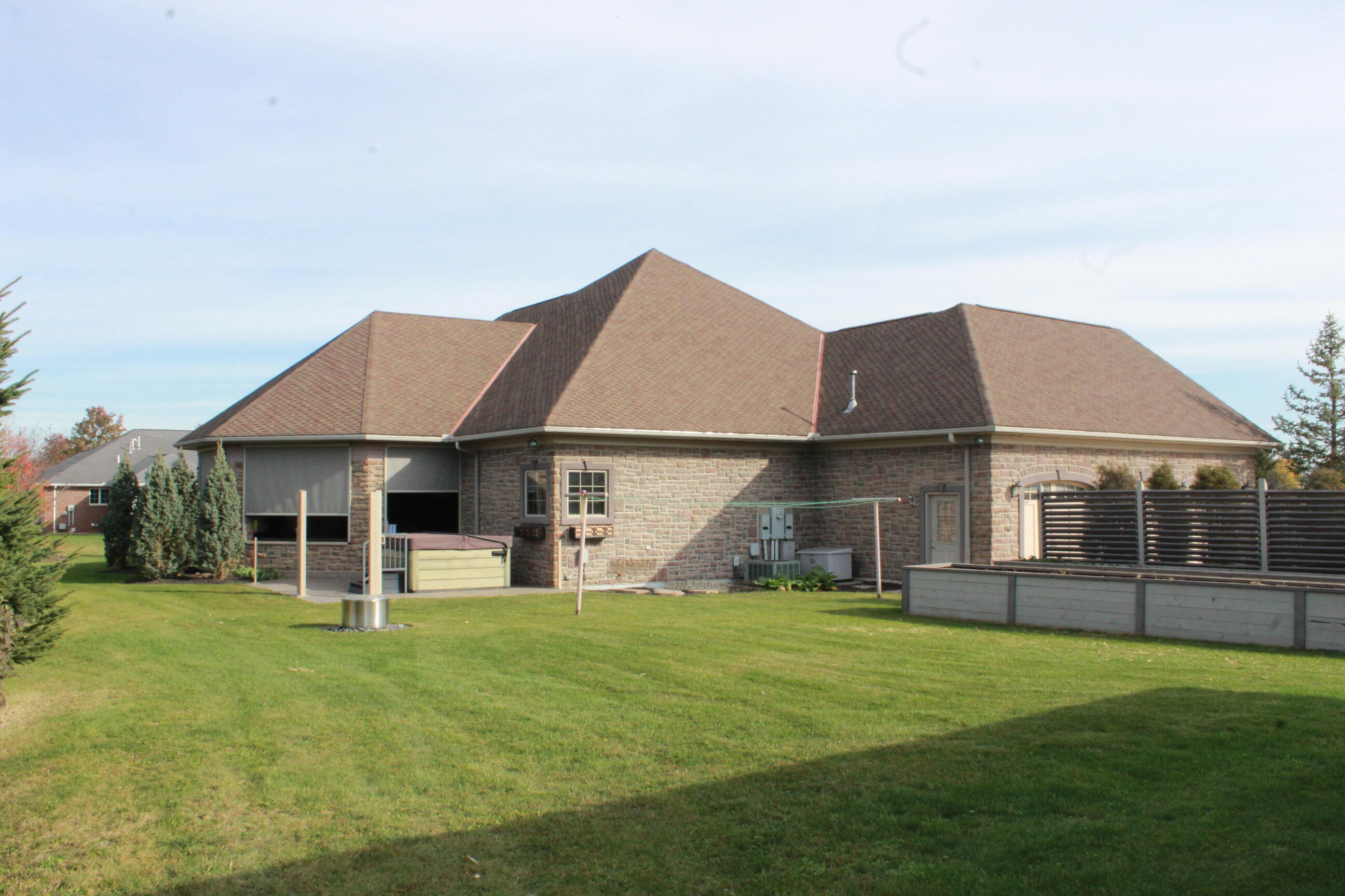 432 Hickory, Saint Henry, Ohio 45883