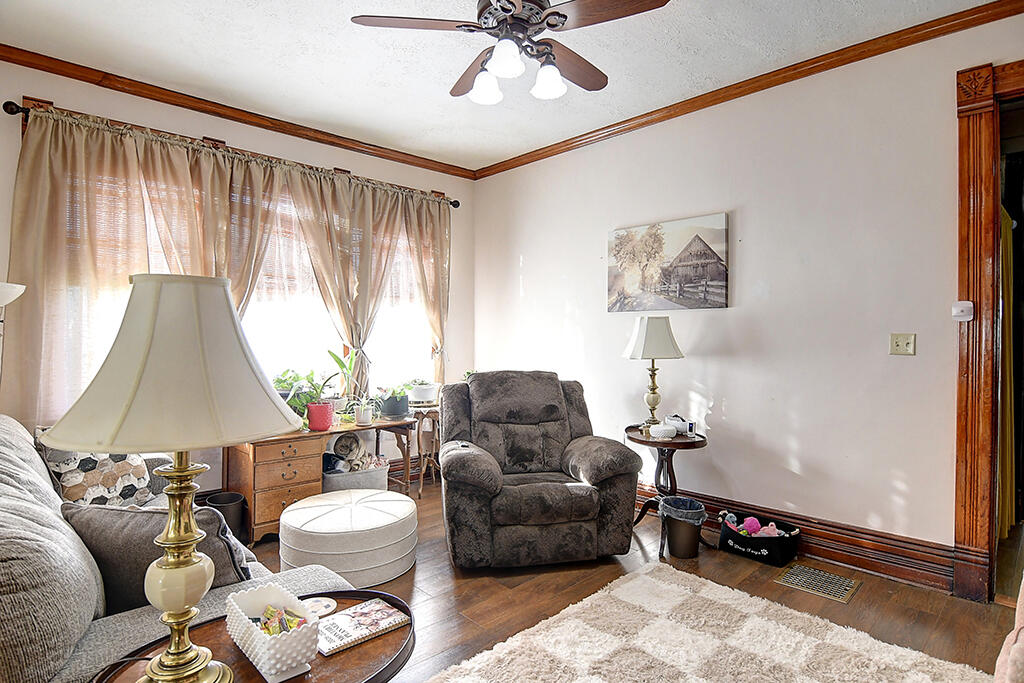 262 Walnut, Saint Paris, Ohio 43072