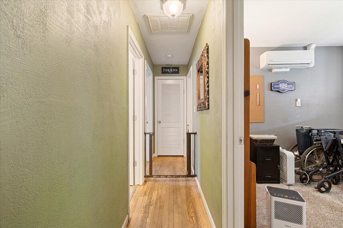 4468 Saint Paris, Springfield, Ohio 45504