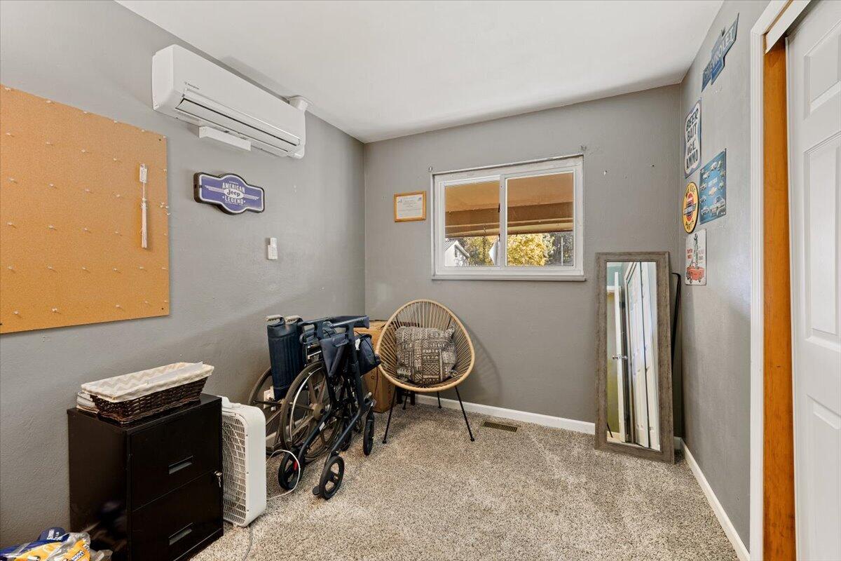 4468 Saint Paris, Springfield, Ohio 45504