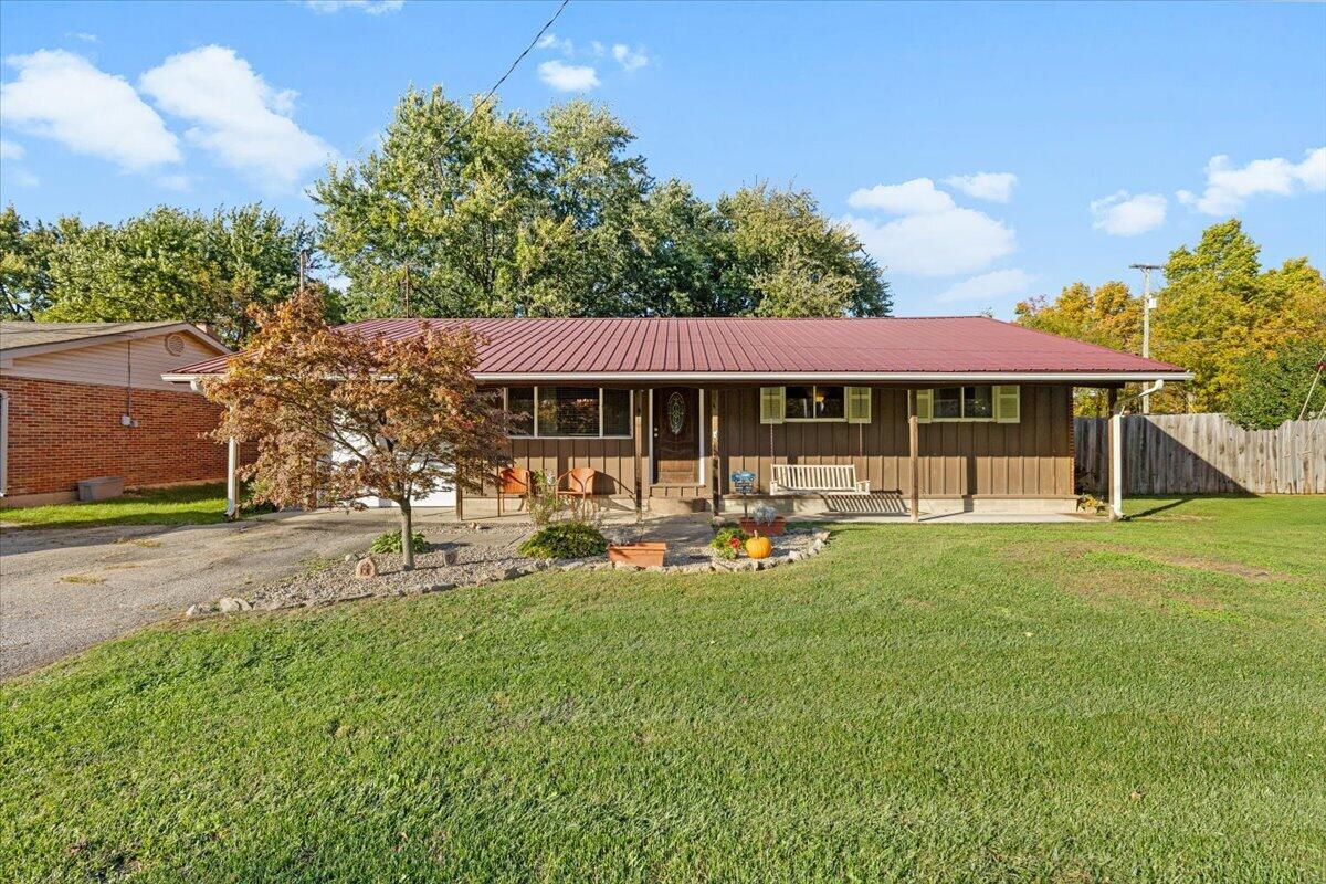 4468 Saint Paris, Springfield, Ohio 45504