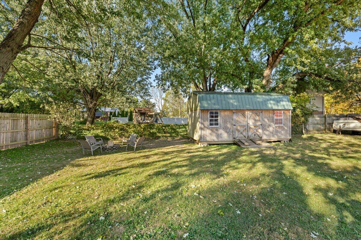 4468 Saint Paris, Springfield, Ohio 45504