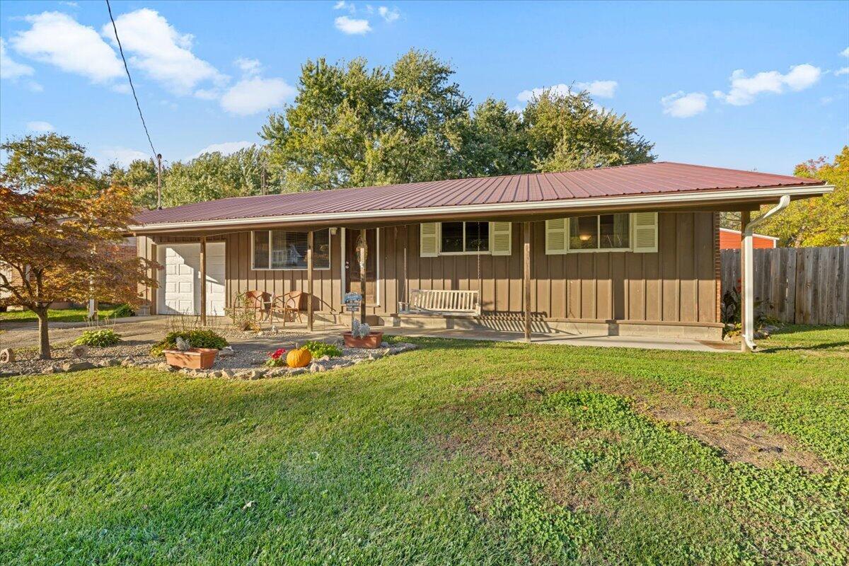 4468 Saint Paris, Springfield, Ohio 45504