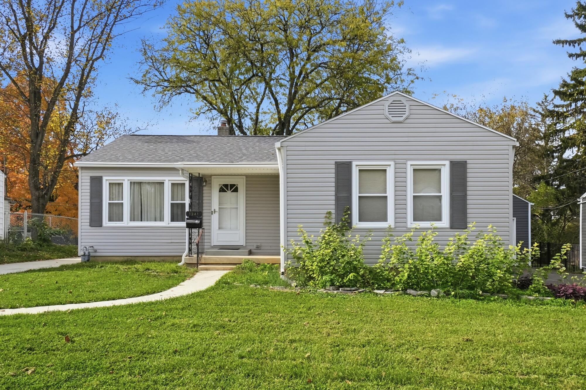 1341 Plum, Springfield, Ohio 45504