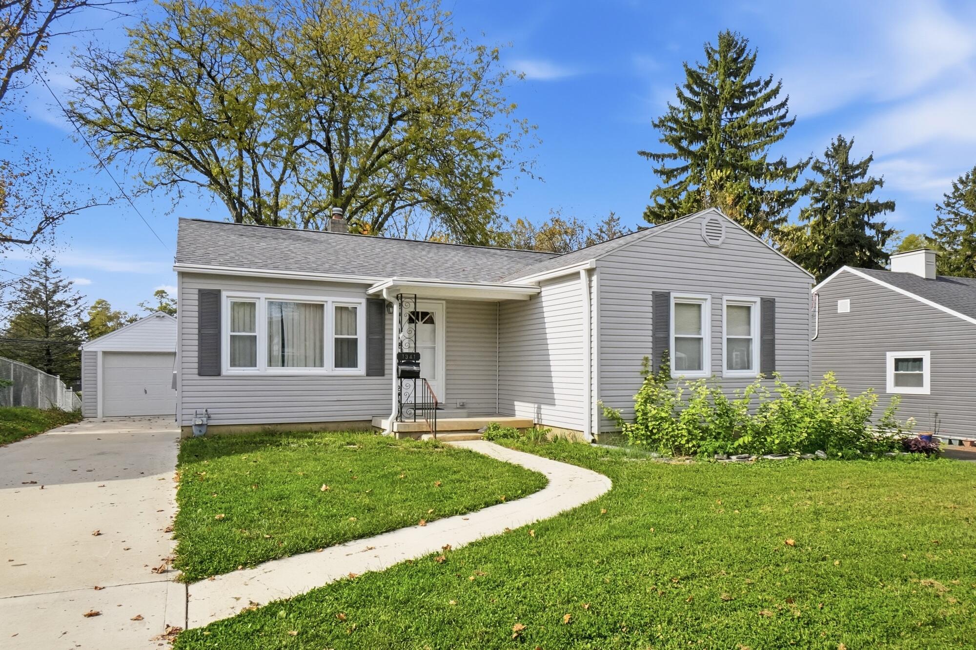 1341 Plum, Springfield, Ohio 45504