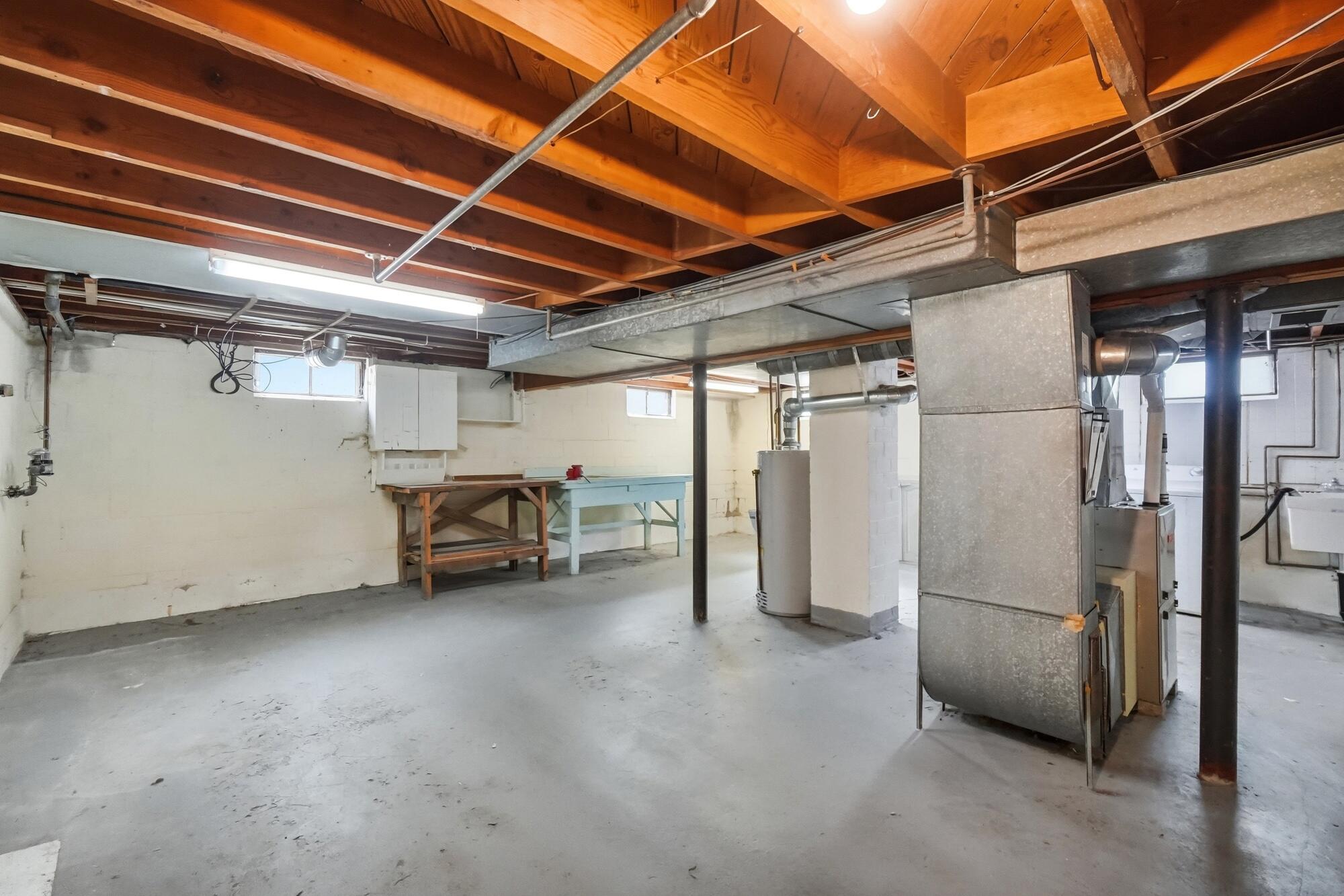 1341 Plum, Springfield, Ohio 45504