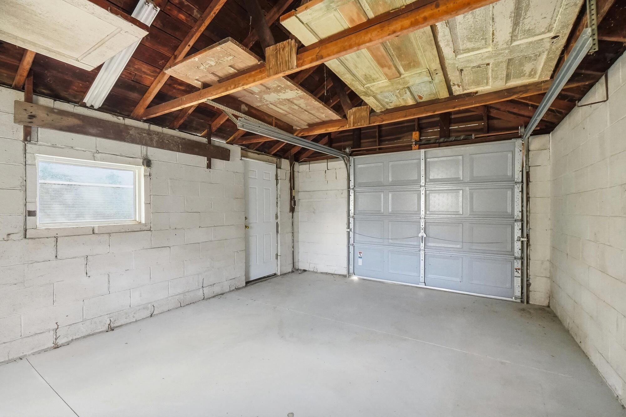 1341 Plum, Springfield, Ohio 45504