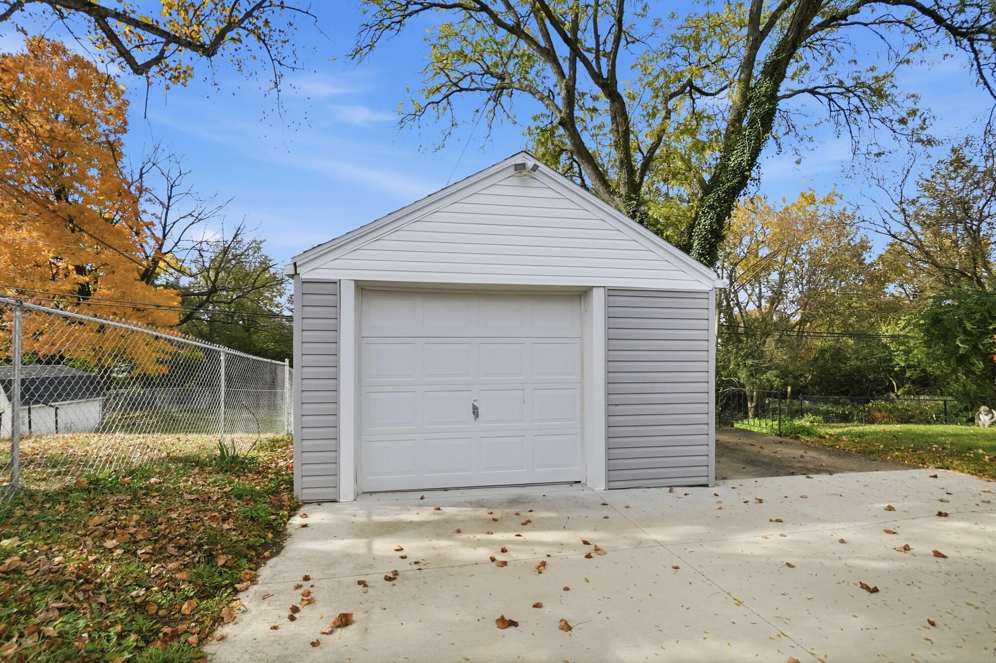 1341 Plum, Springfield, Ohio 45504