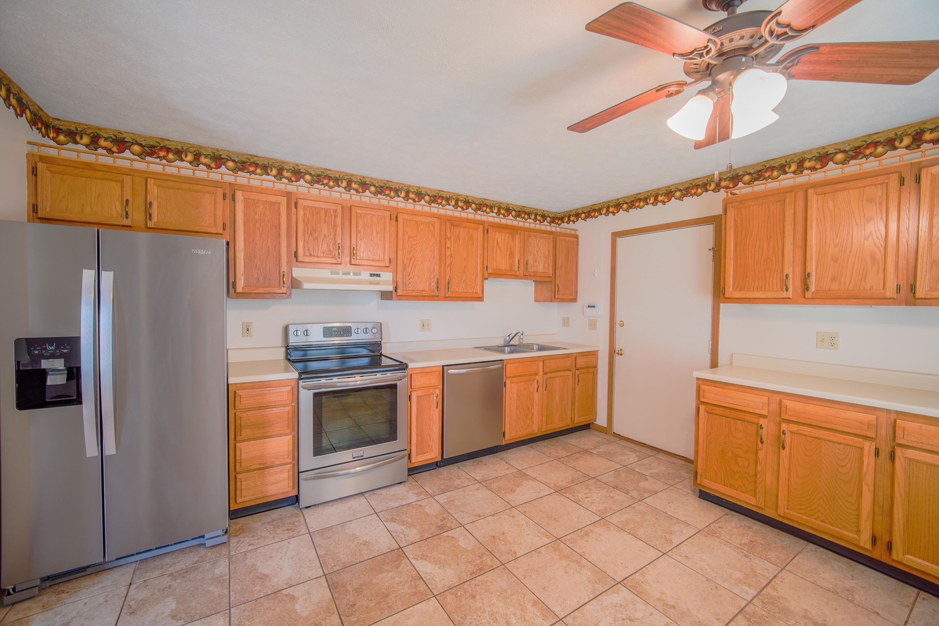 609 Julia, Urbana, Ohio 43078