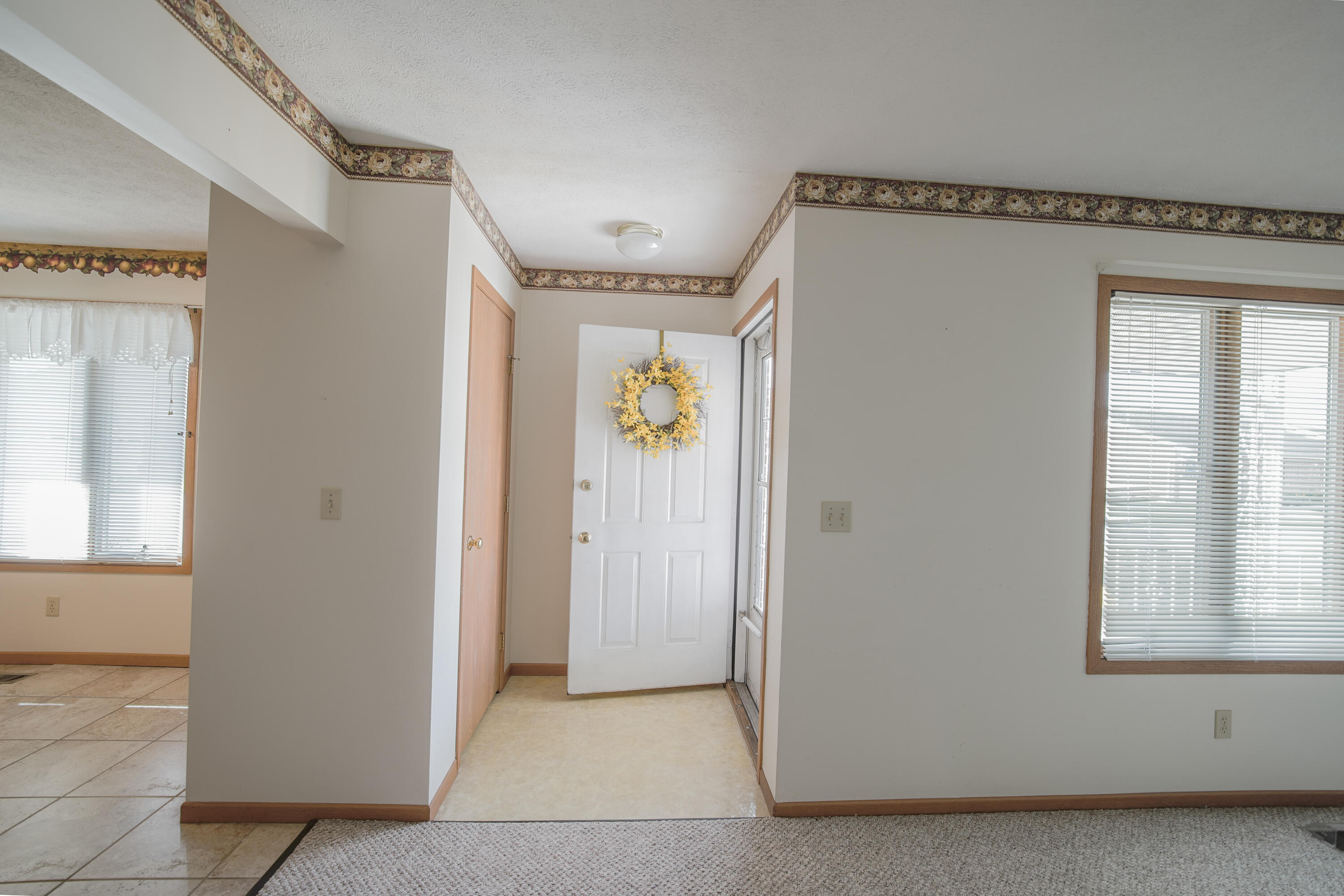 609 Julia, Urbana, Ohio 43078