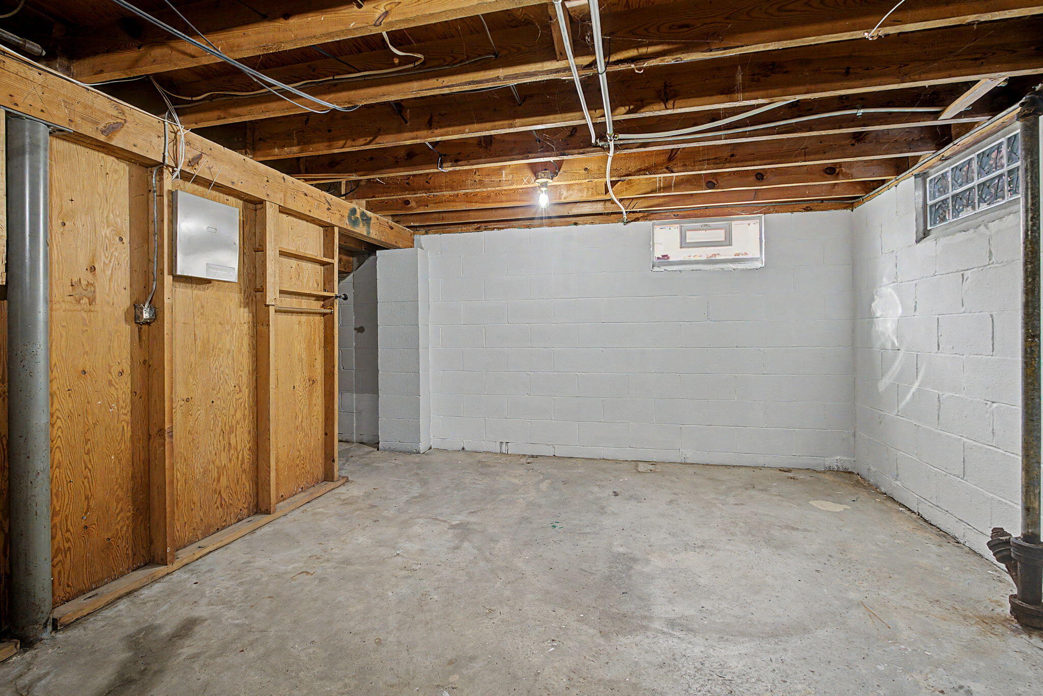 1408 Torrence, Springfield, Ohio 45503