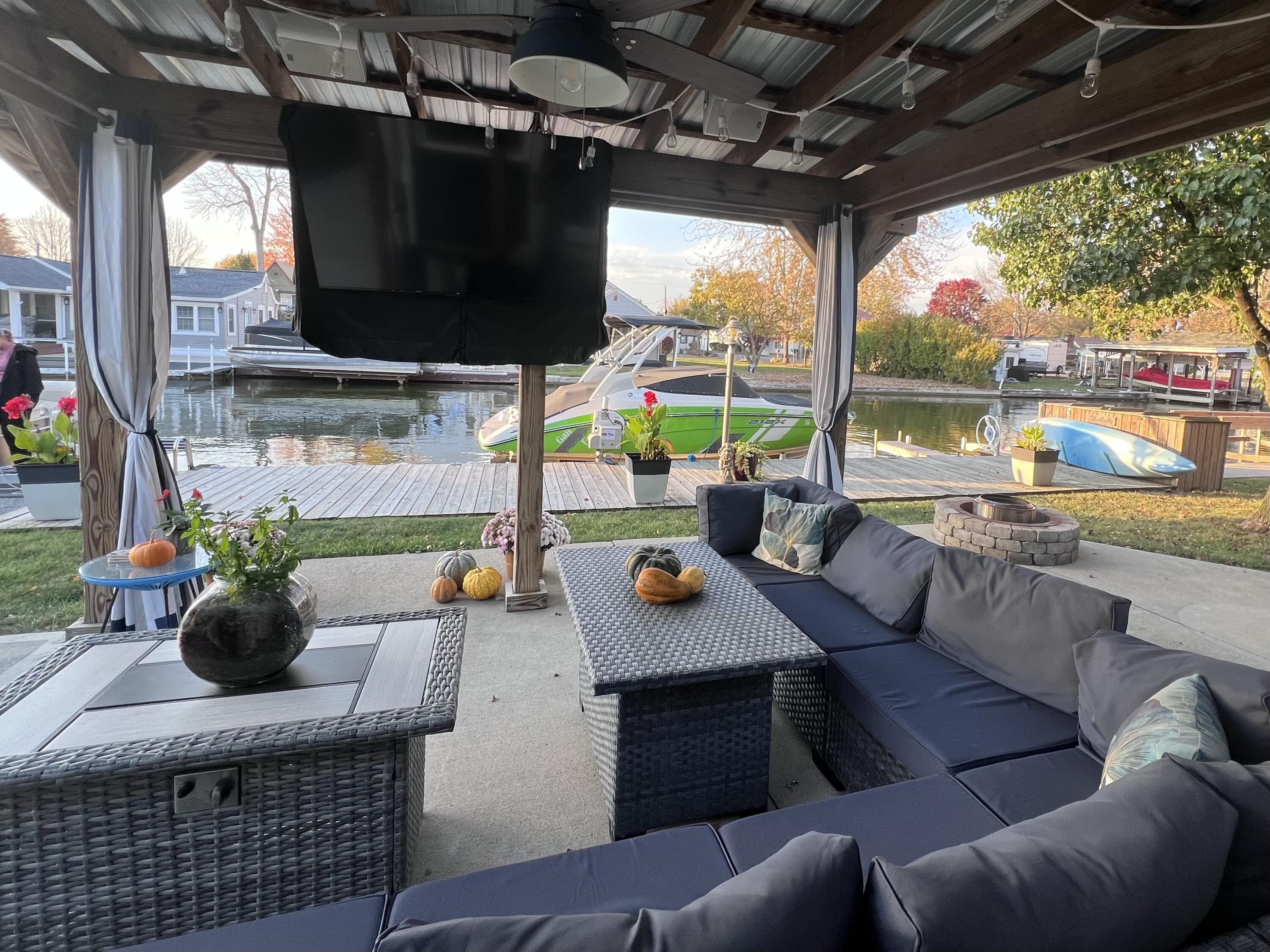11559 Circle, Lakeview, Ohio 43331