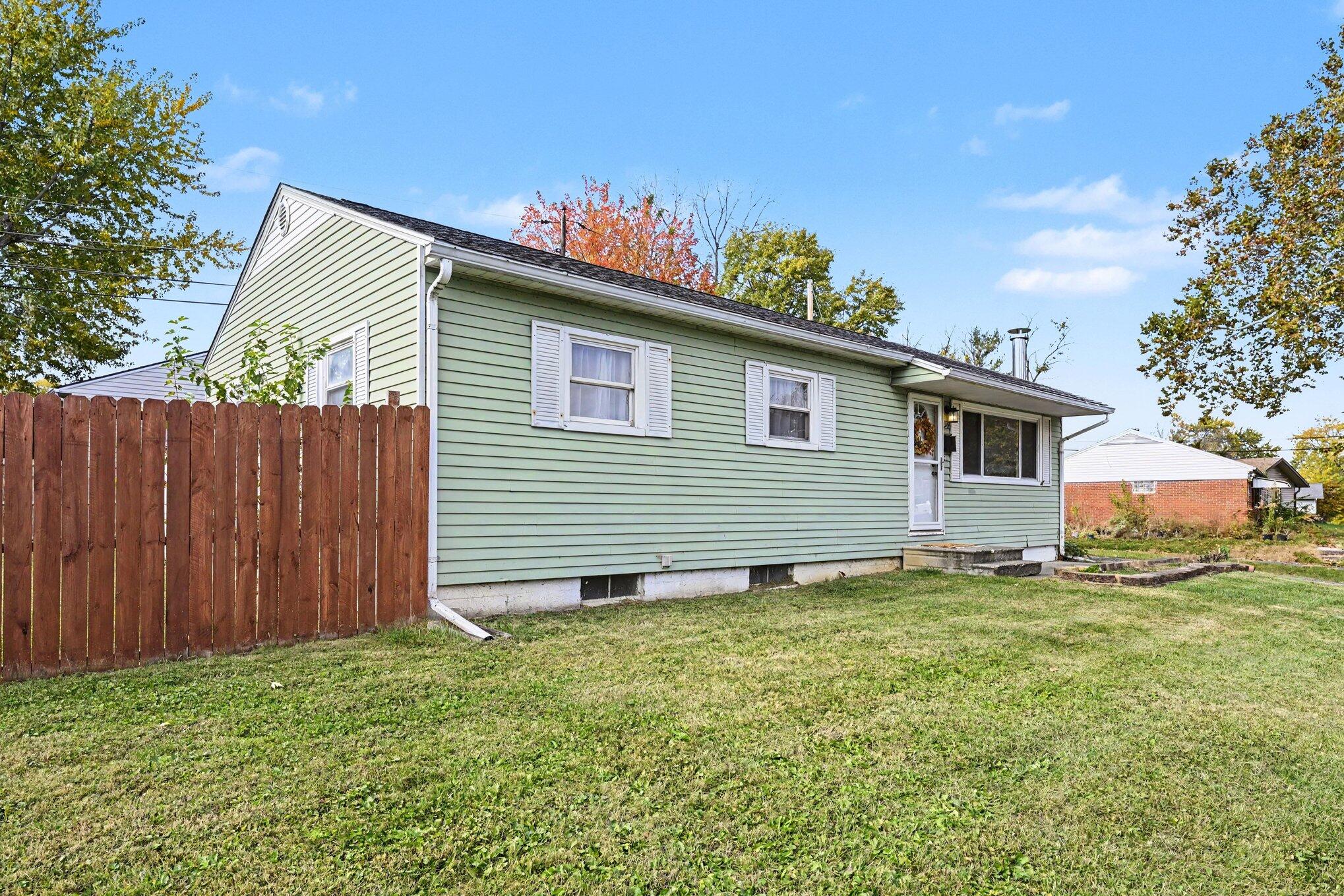 1319 Hemlock, Fairborn, Ohio 45324