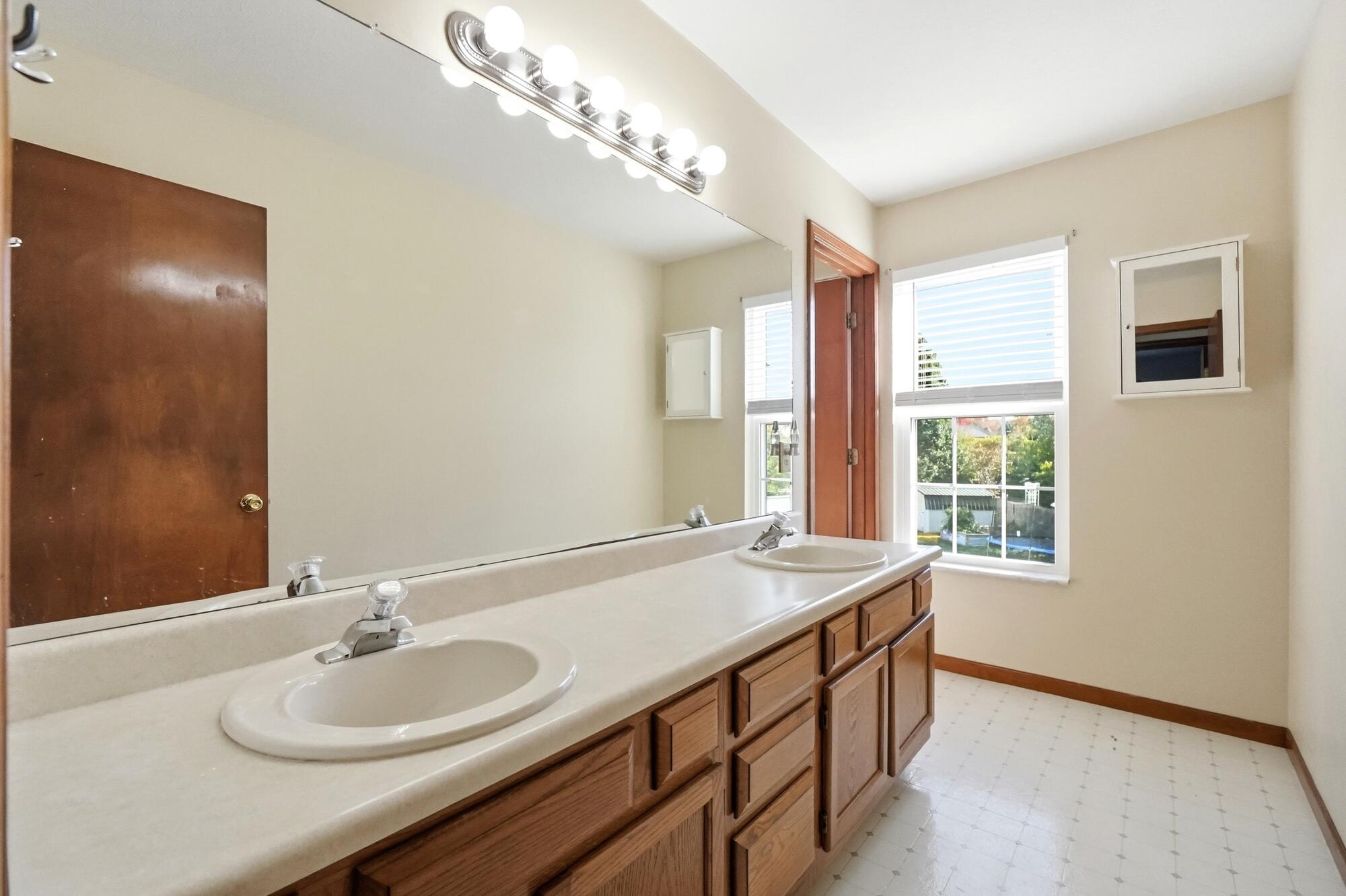 1315 Northfield, Springfield, Ohio 45502