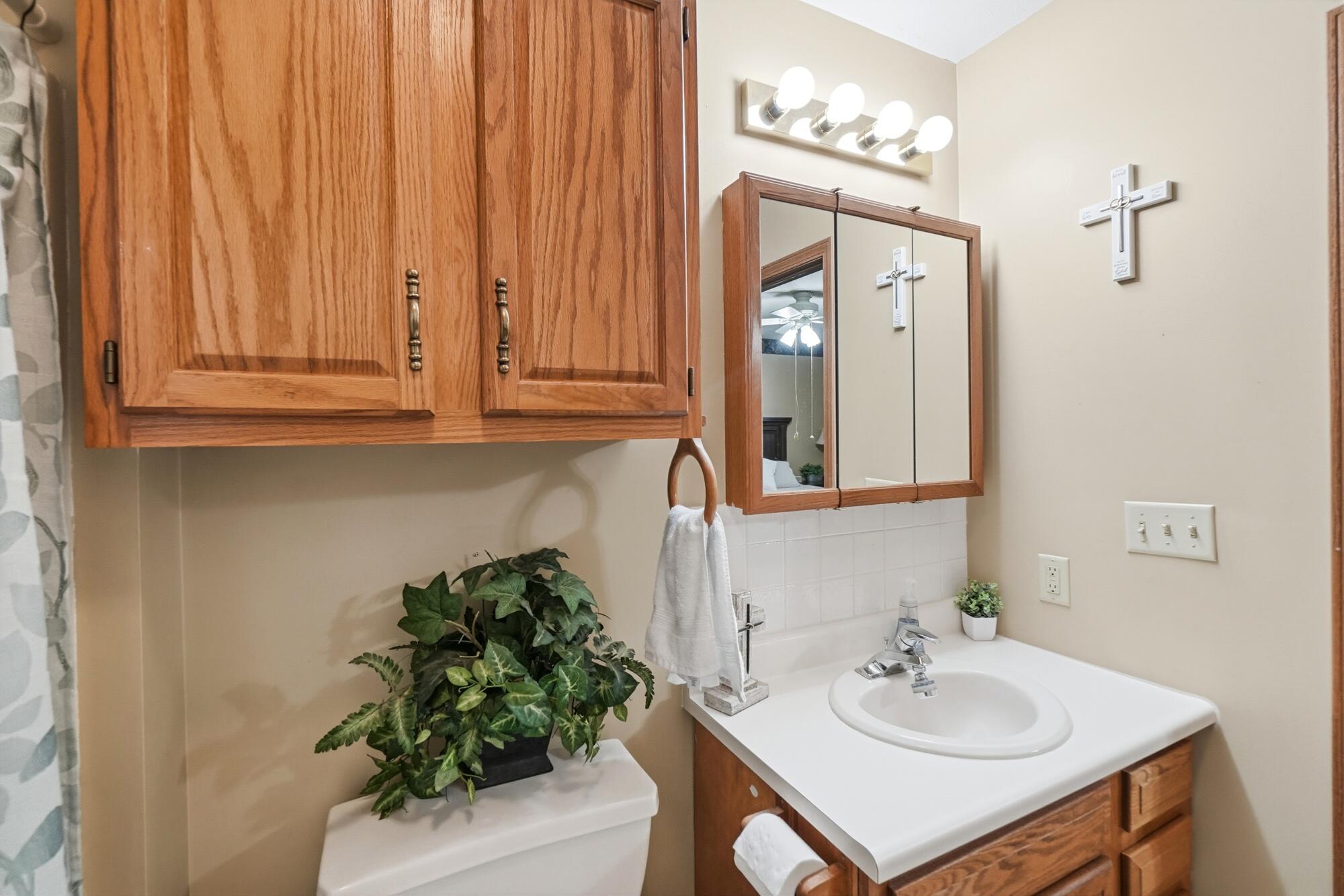 304 Cheyenne, Wapakoneta, Ohio 45895