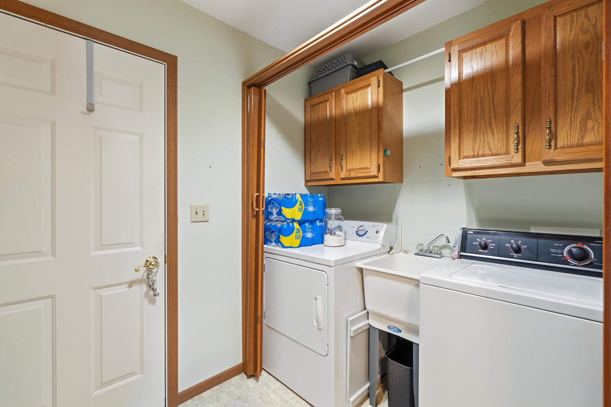 304 Cheyenne, Wapakoneta, Ohio 45895