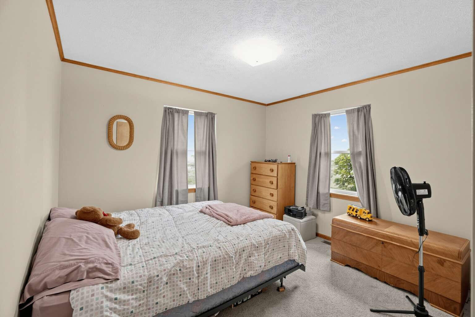 28 James, South Charleston, Ohio 45368