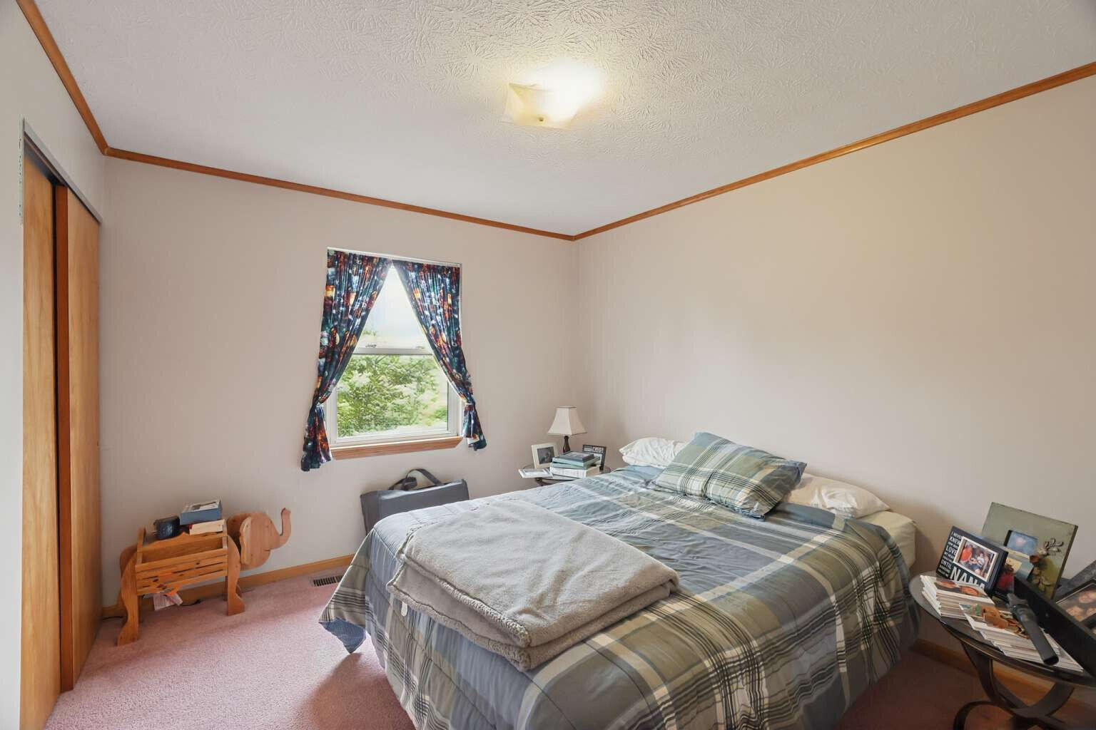 28 James, South Charleston, Ohio 45368