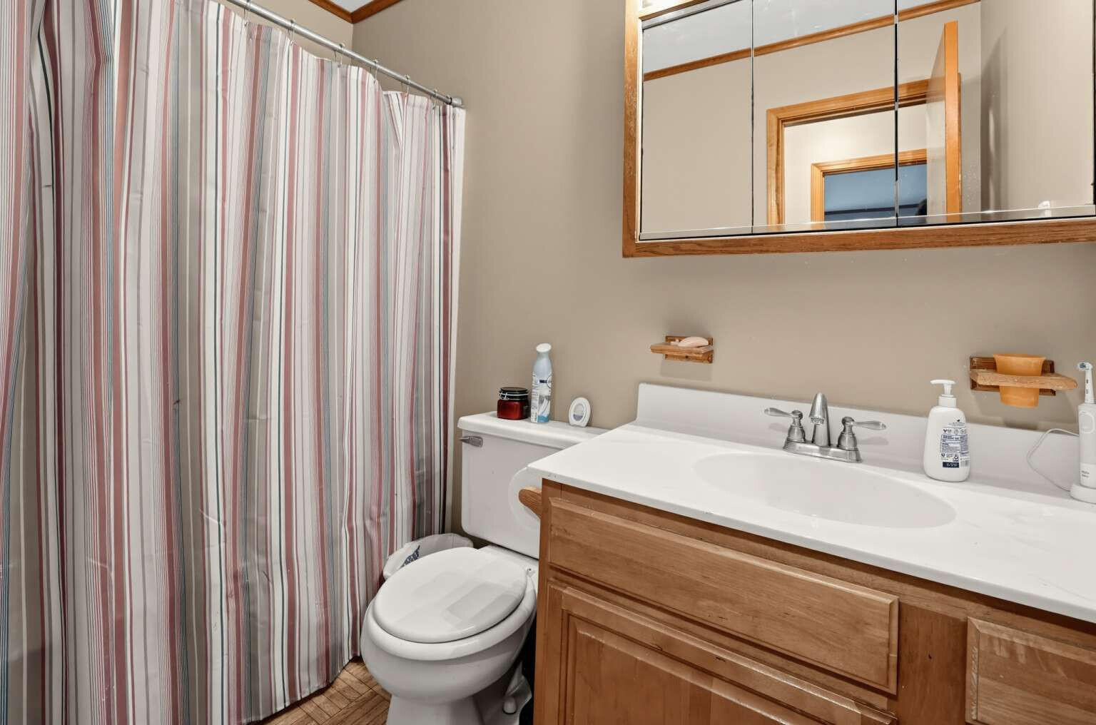 28 James, South Charleston, Ohio 45368