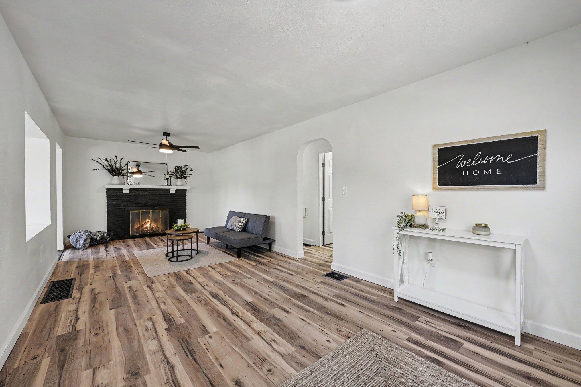 7324 Dayton Springfield, Enon, Ohio 45323