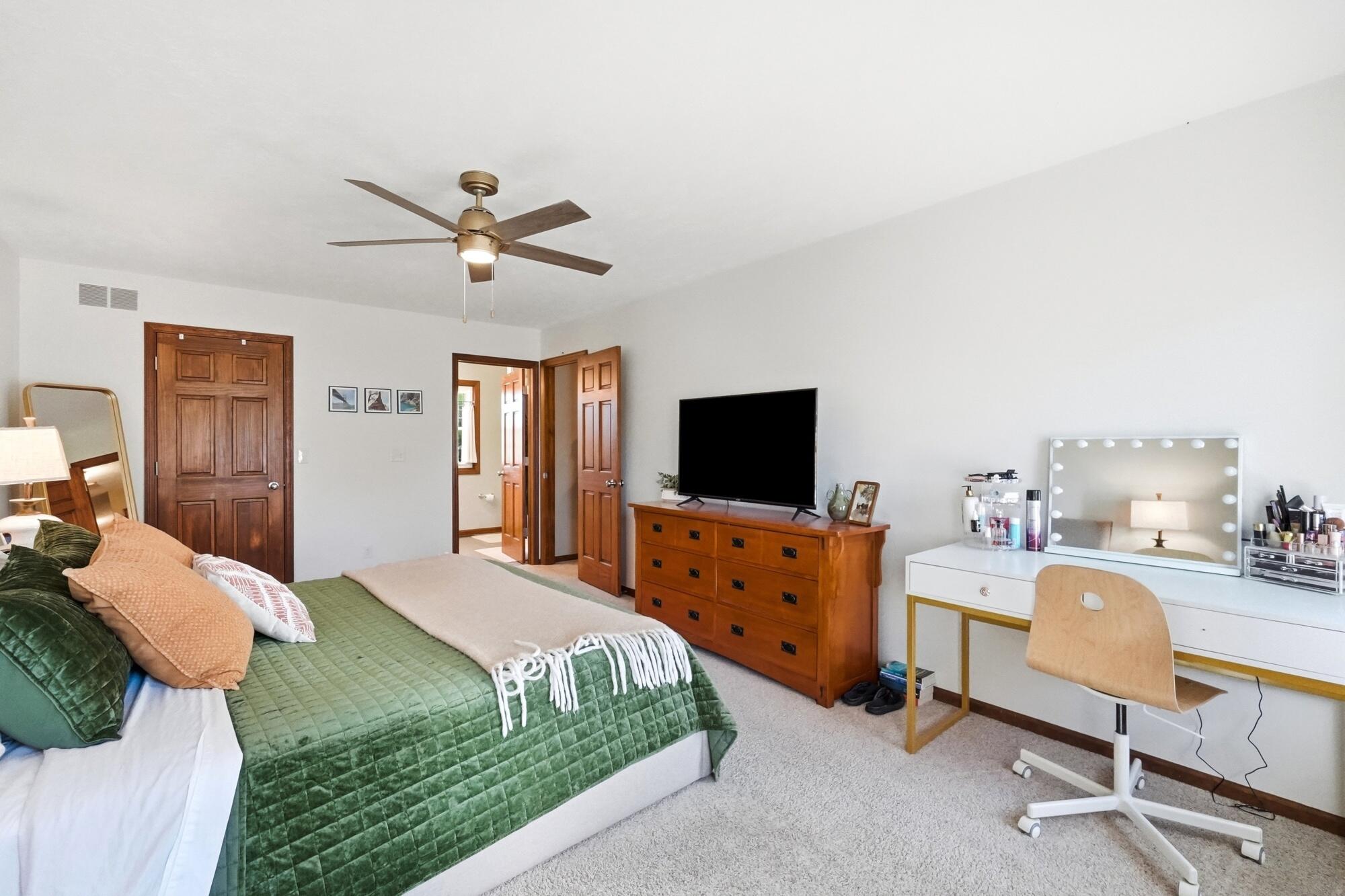 1145 Cloverdale, Troy, Ohio 45373