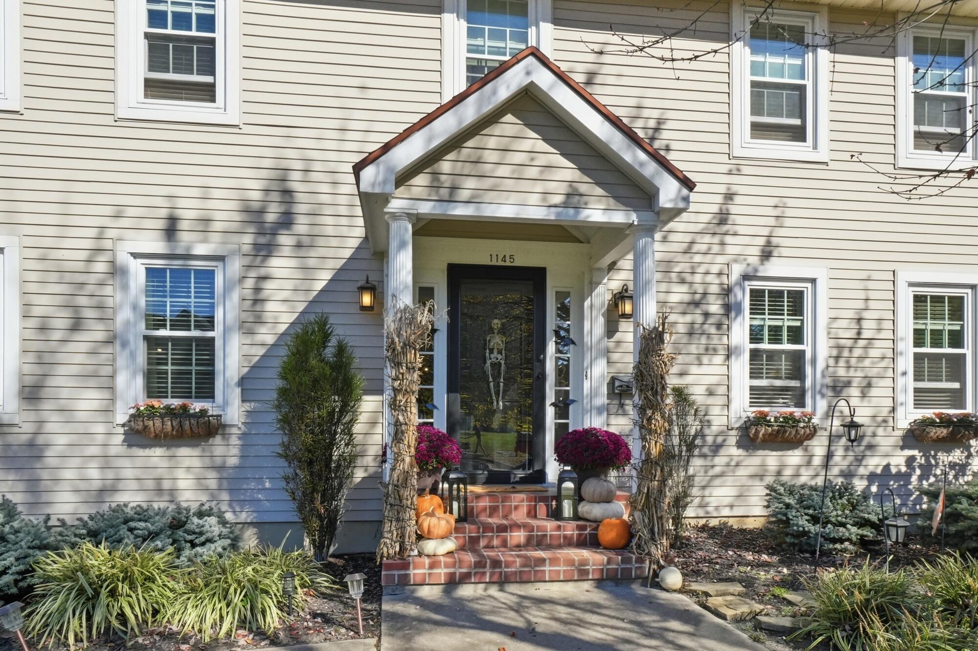 1145 Cloverdale, Troy, Ohio 45373