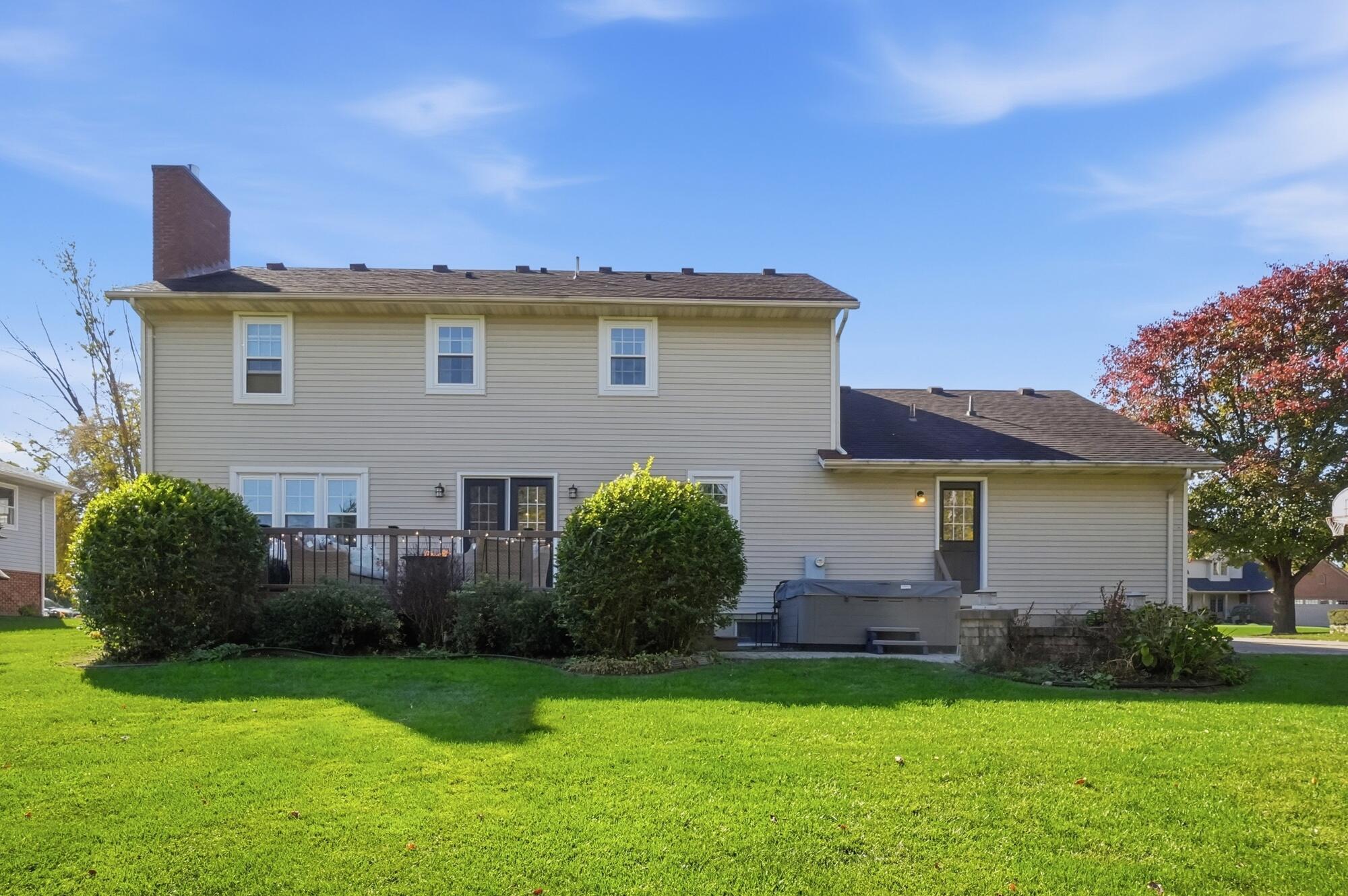 1145 Cloverdale, Troy, Ohio 45373
