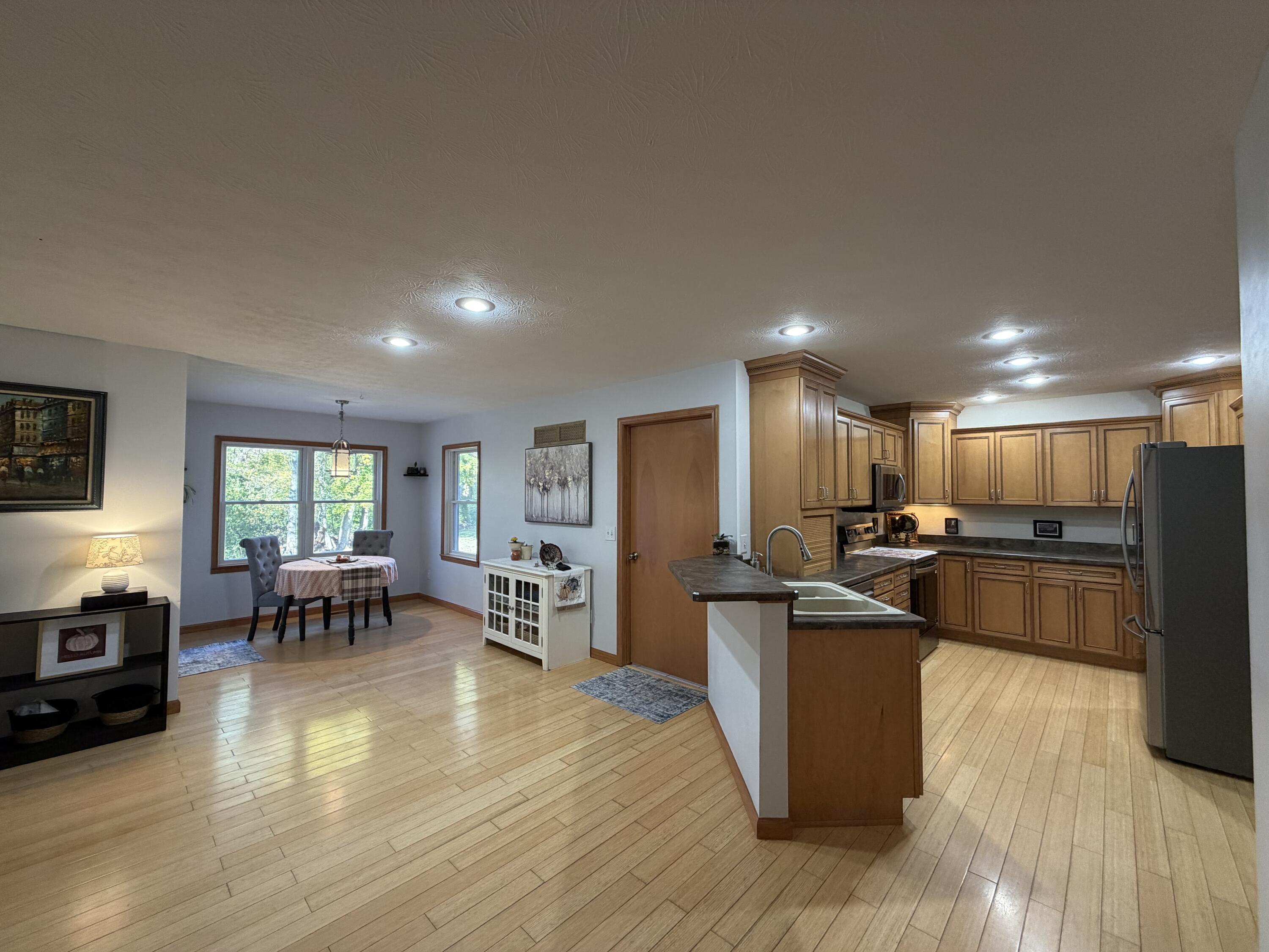 5030 State Route 4, Mechanicsburg, Ohio 43044