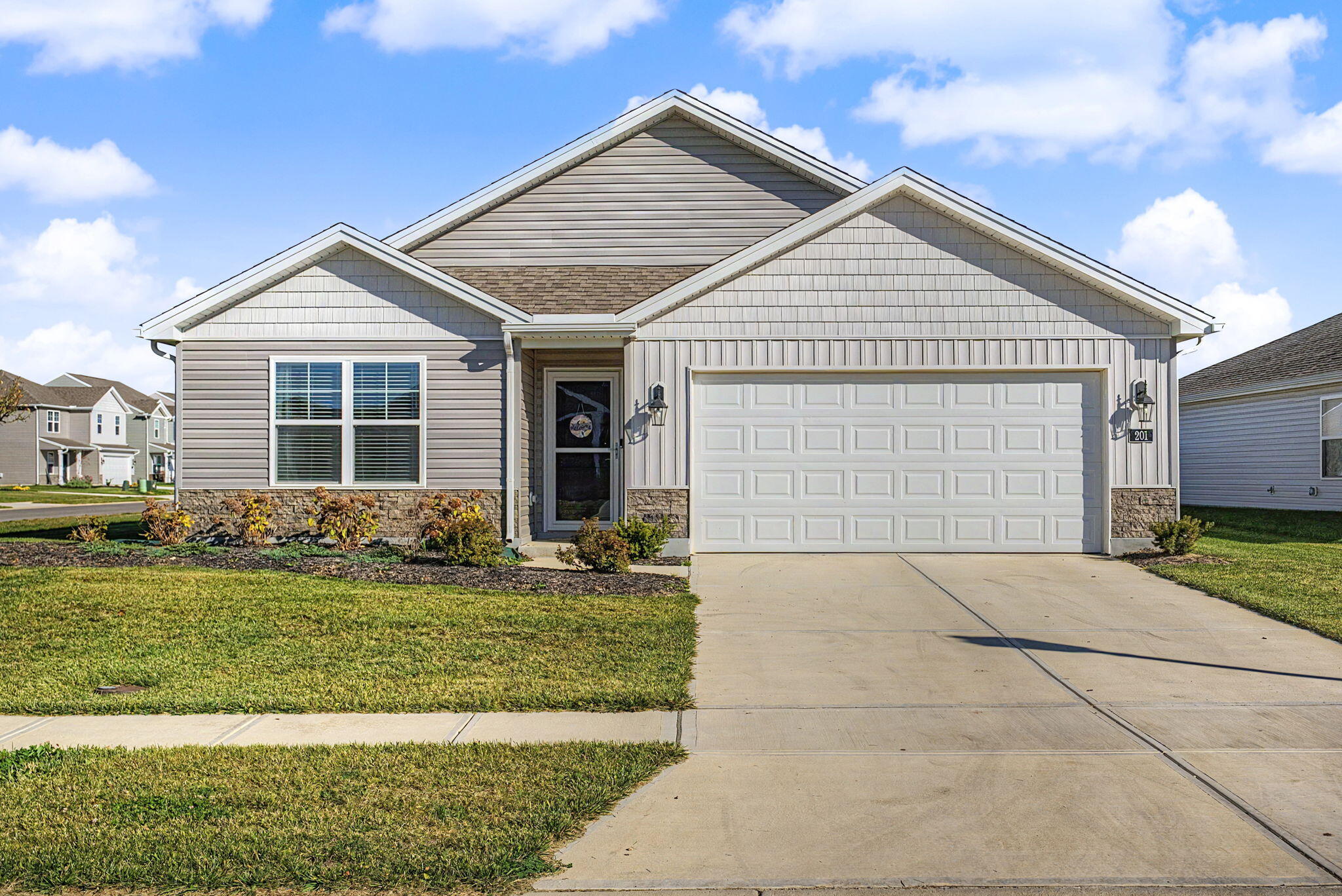 201 Lightfoot, New Carlisle, Ohio 45344