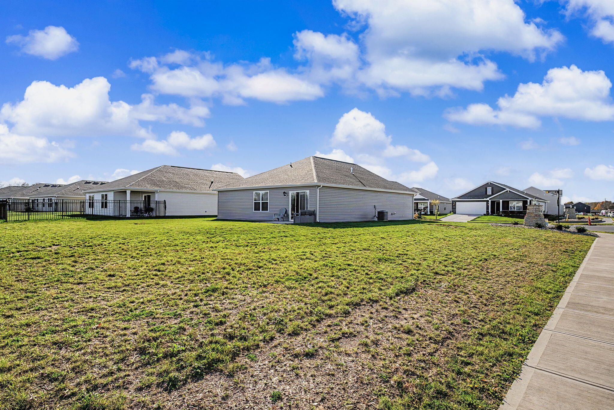 201 Lightfoot, New Carlisle, Ohio 45344