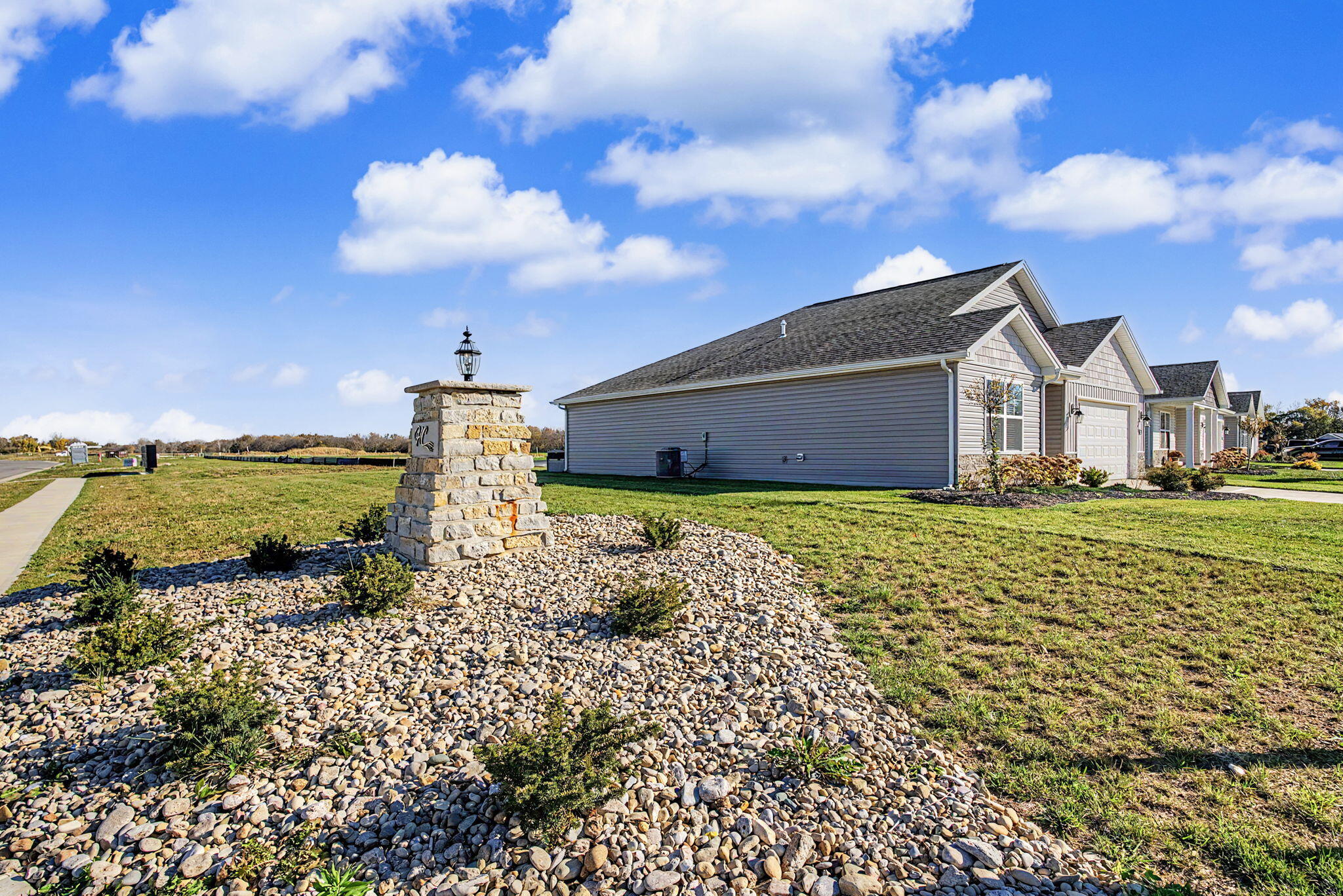 201 Lightfoot, New Carlisle, Ohio 45344